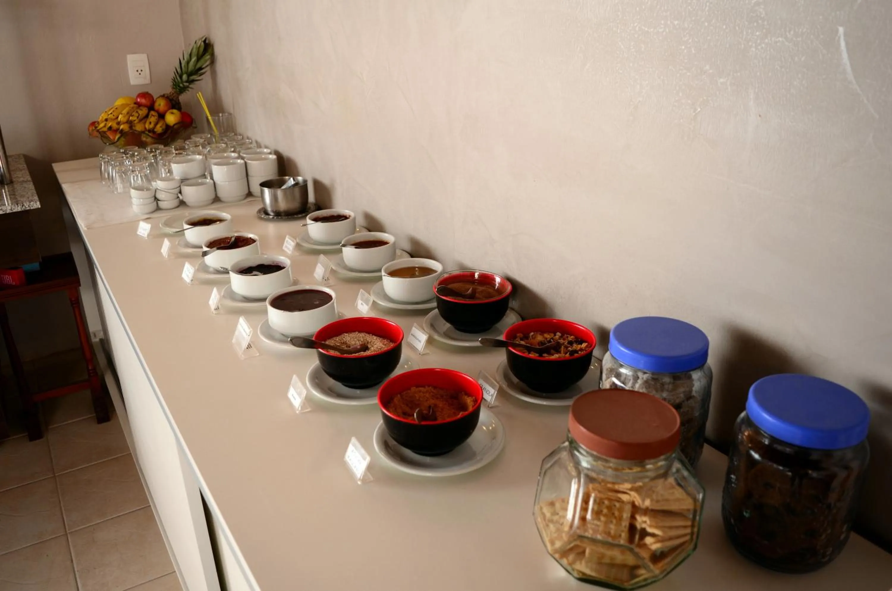 Buffet breakfast in Pousada Tango