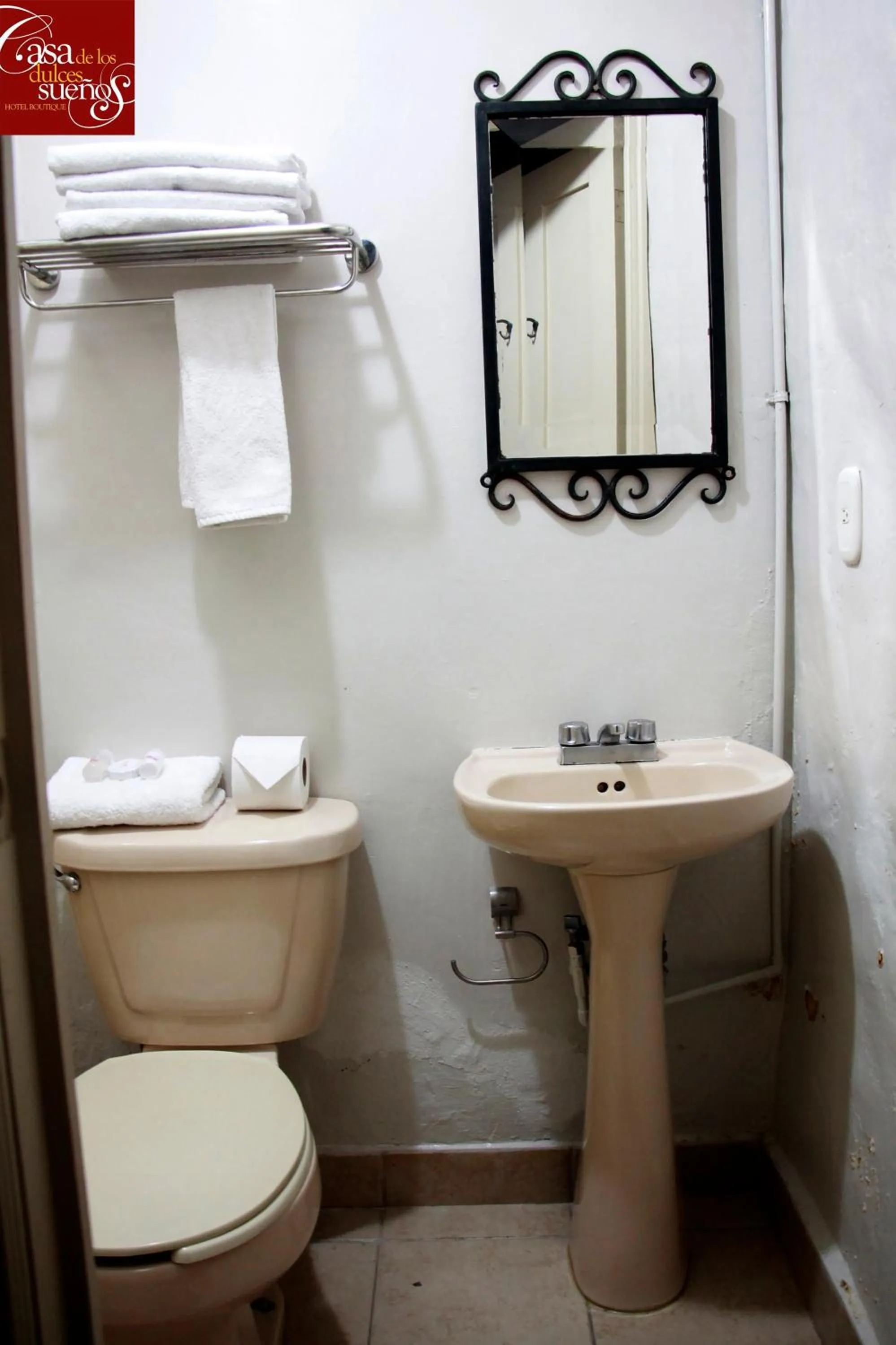 Toilet in Casa de los Dulces Sueños