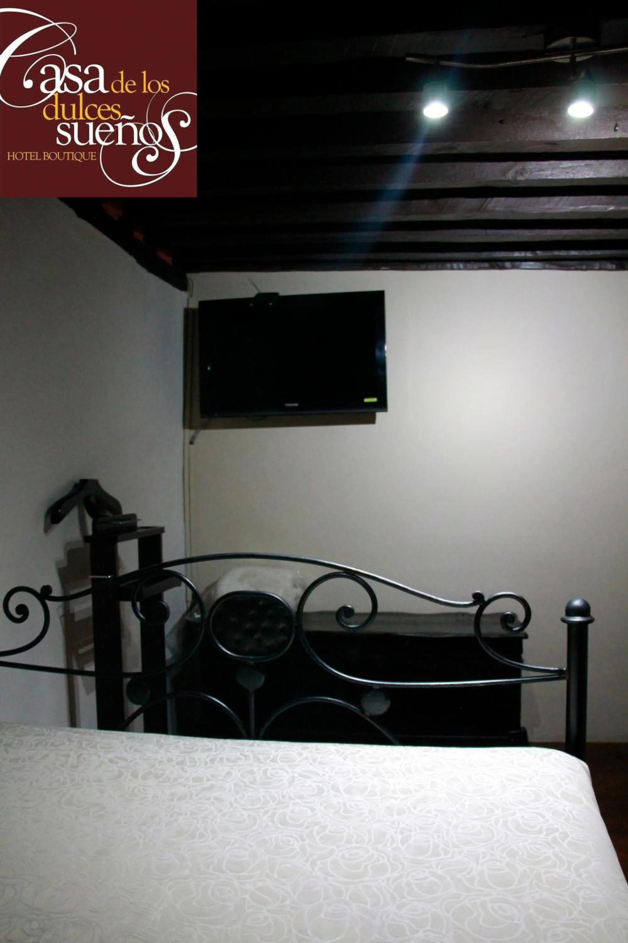 TV and multimedia, Bed in Casa de los Dulces Sueños