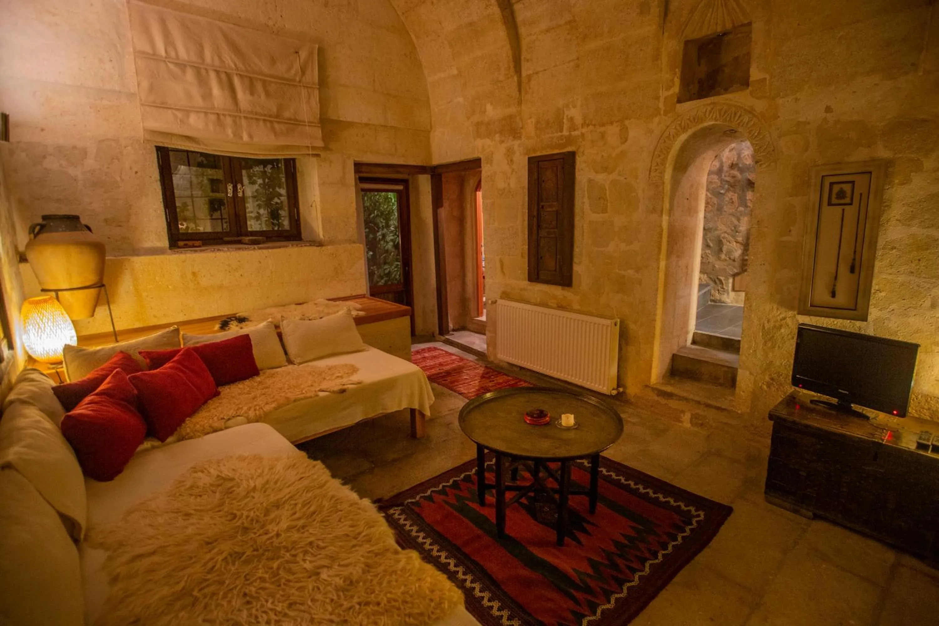 Living room in Asmalı Cave House