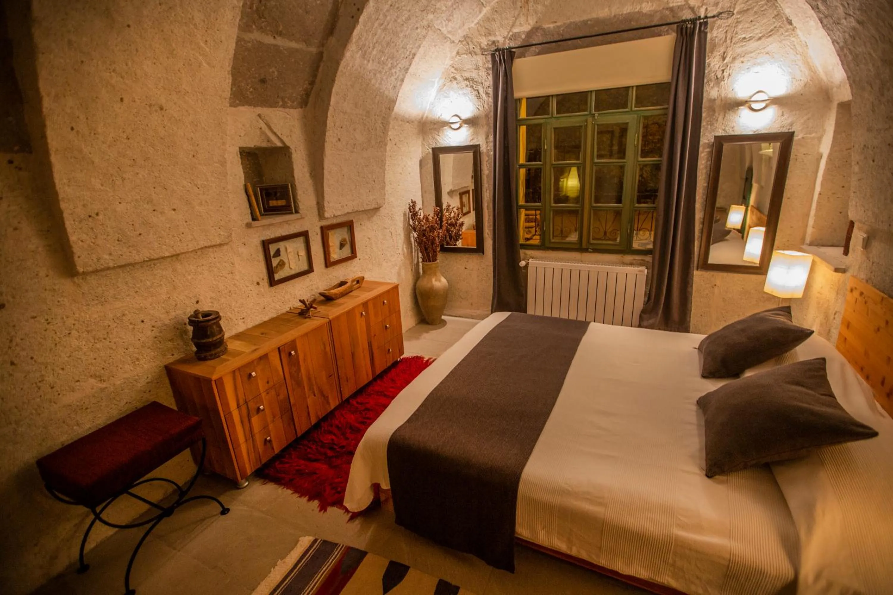 Bed in Asmalı Cave House