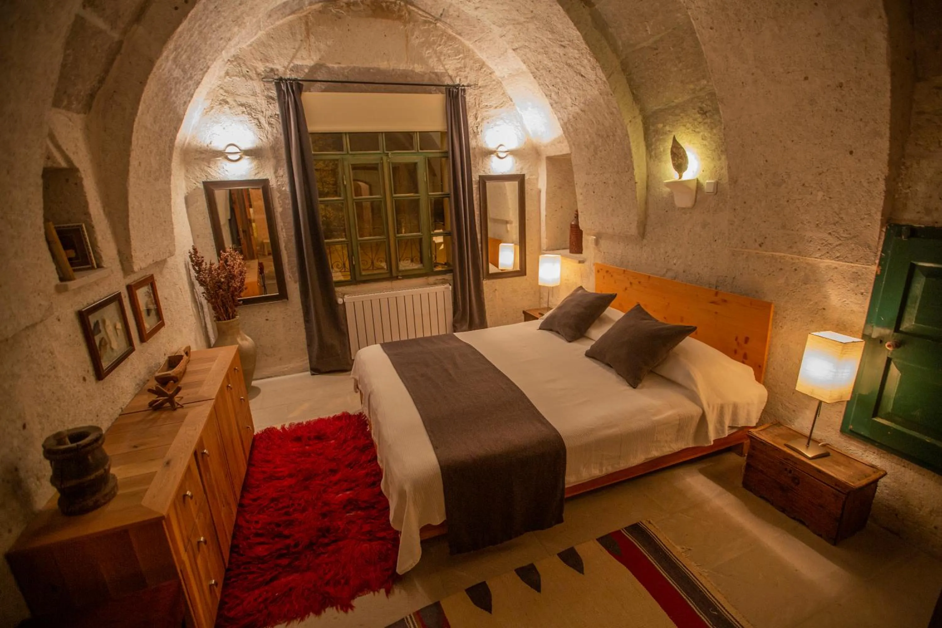 Bedroom, Bed in Asmalı Cave House