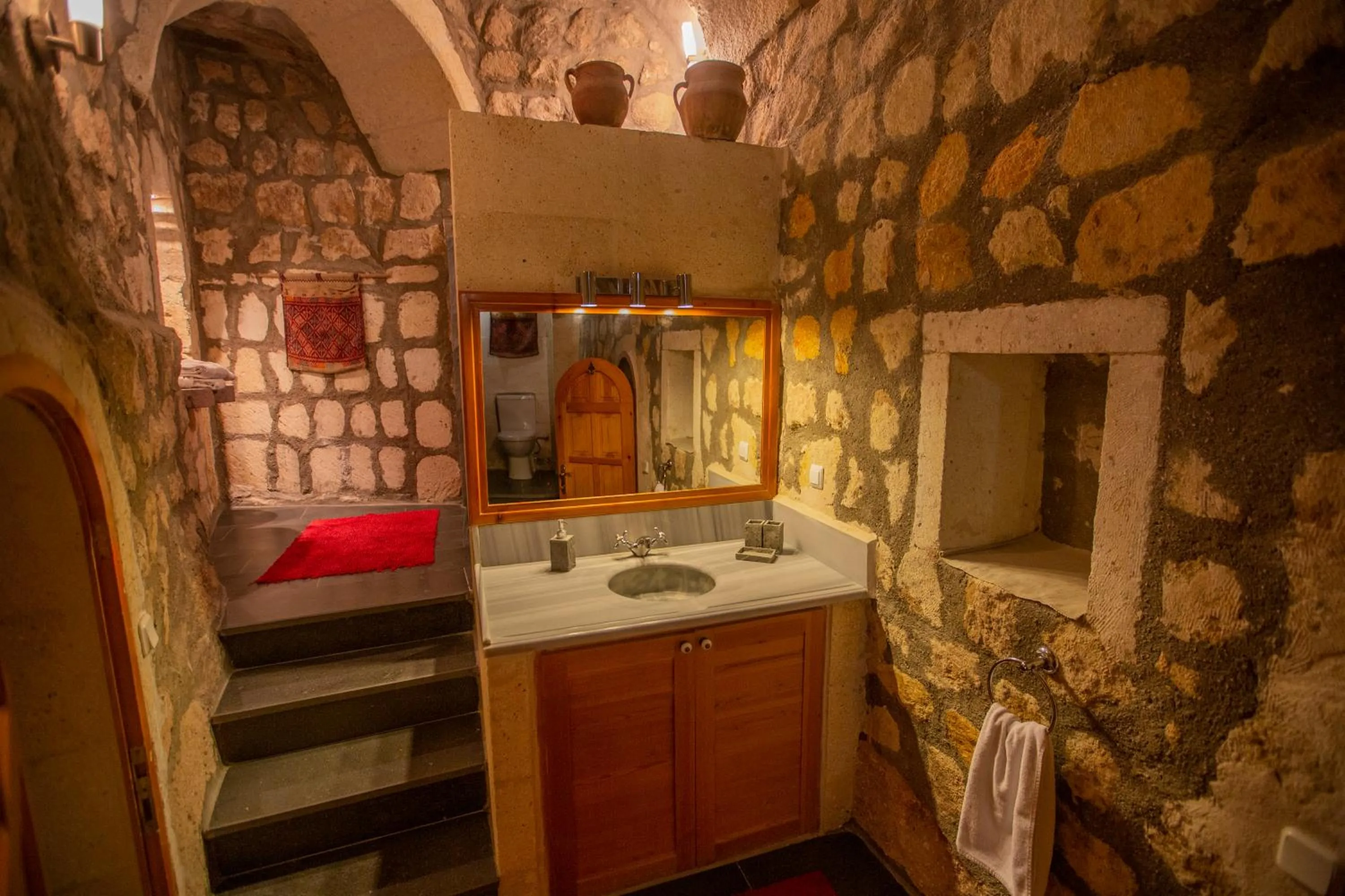 Bathroom in Asmalı Cave House