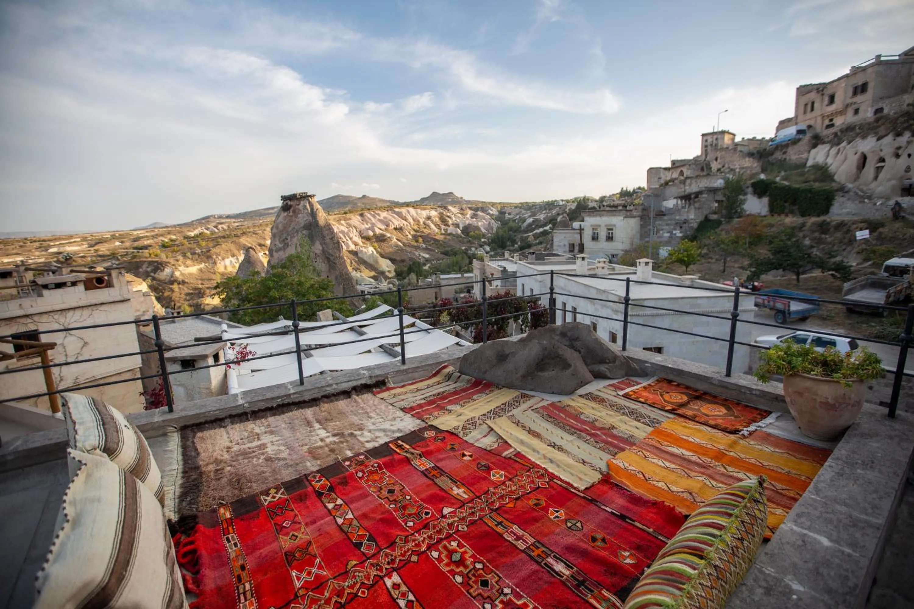Property building in Asmalı Cave House