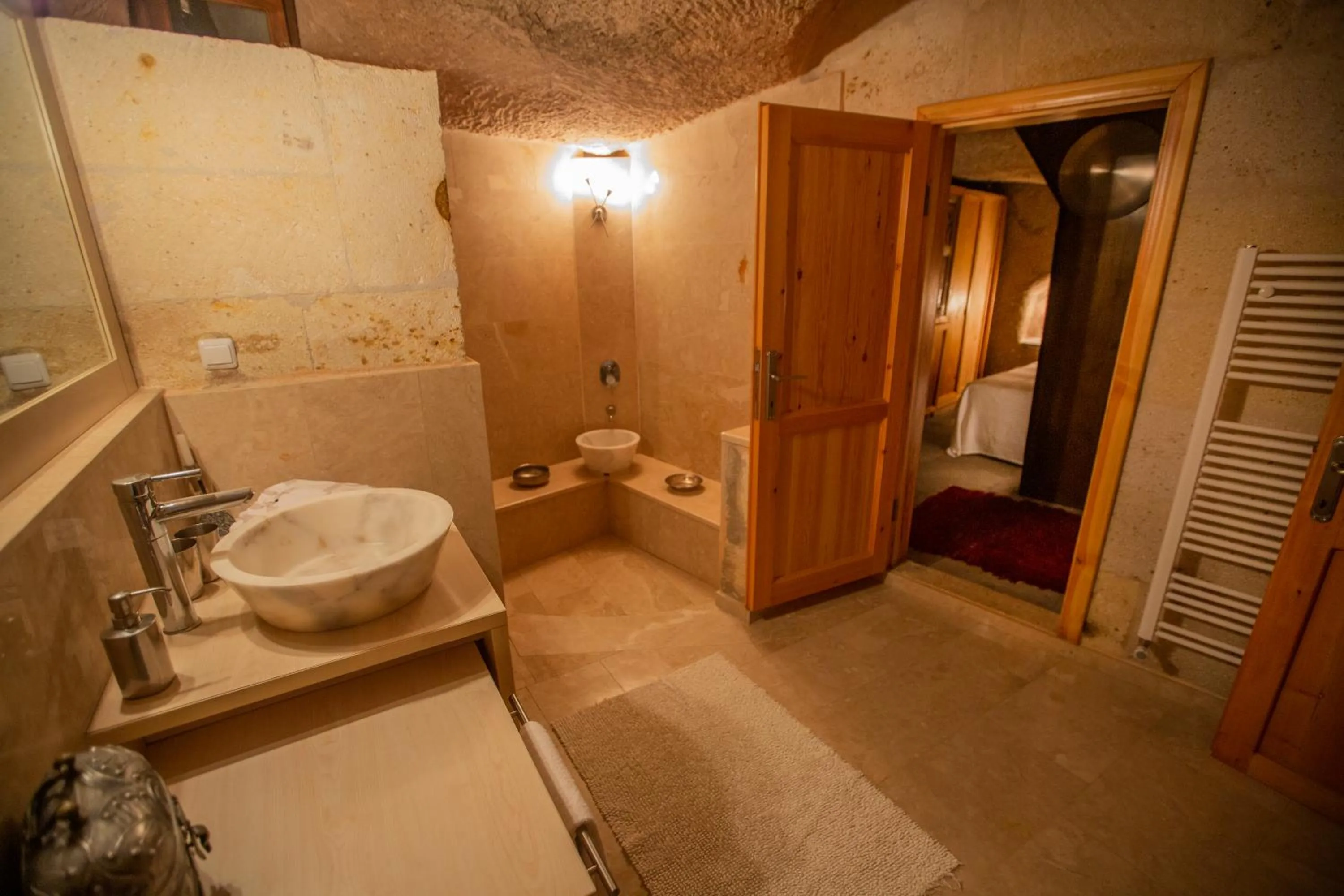 Bathroom in Asmalı Cave House