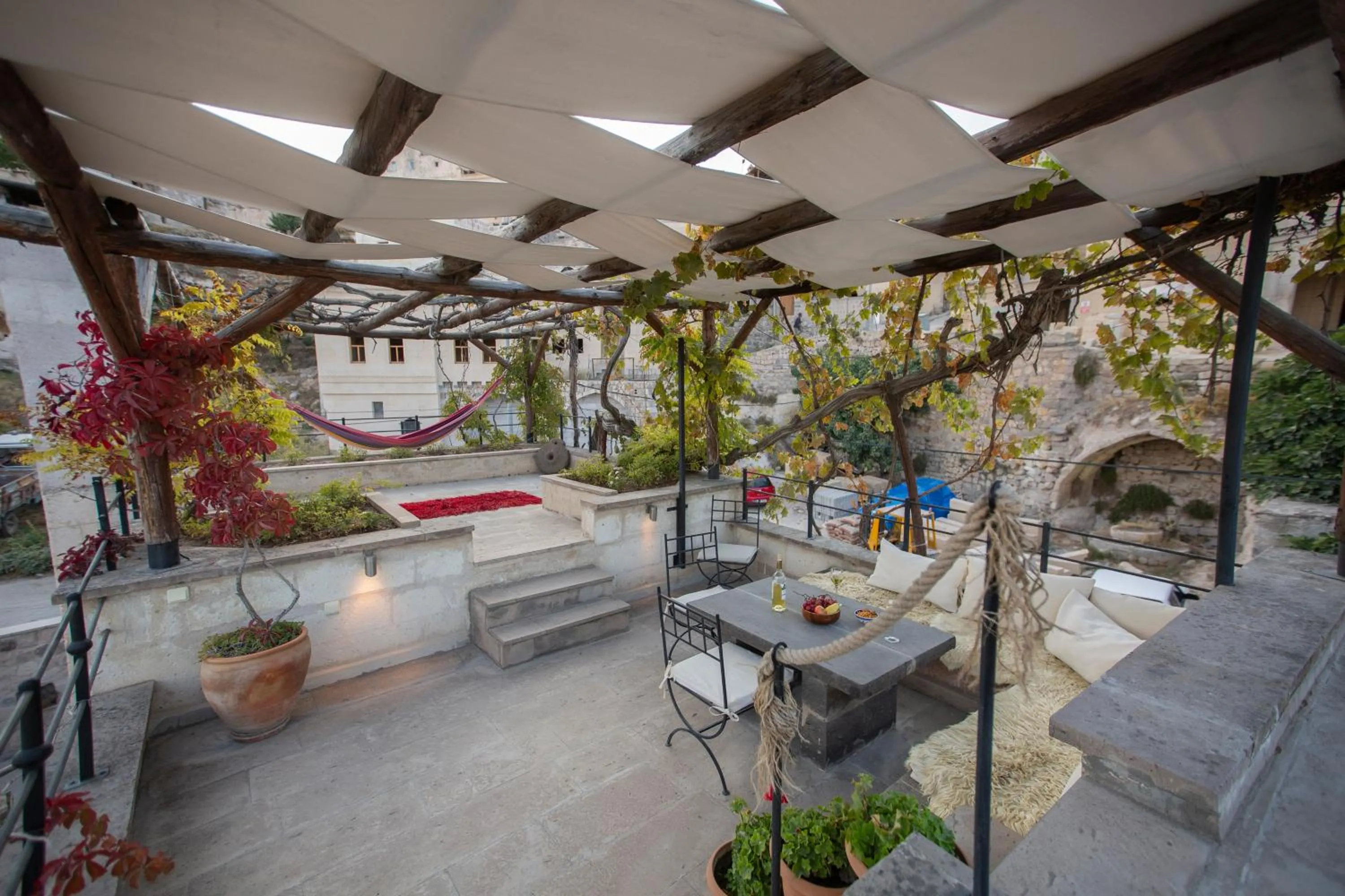 Balcony/Terrace in Asmalı Cave House