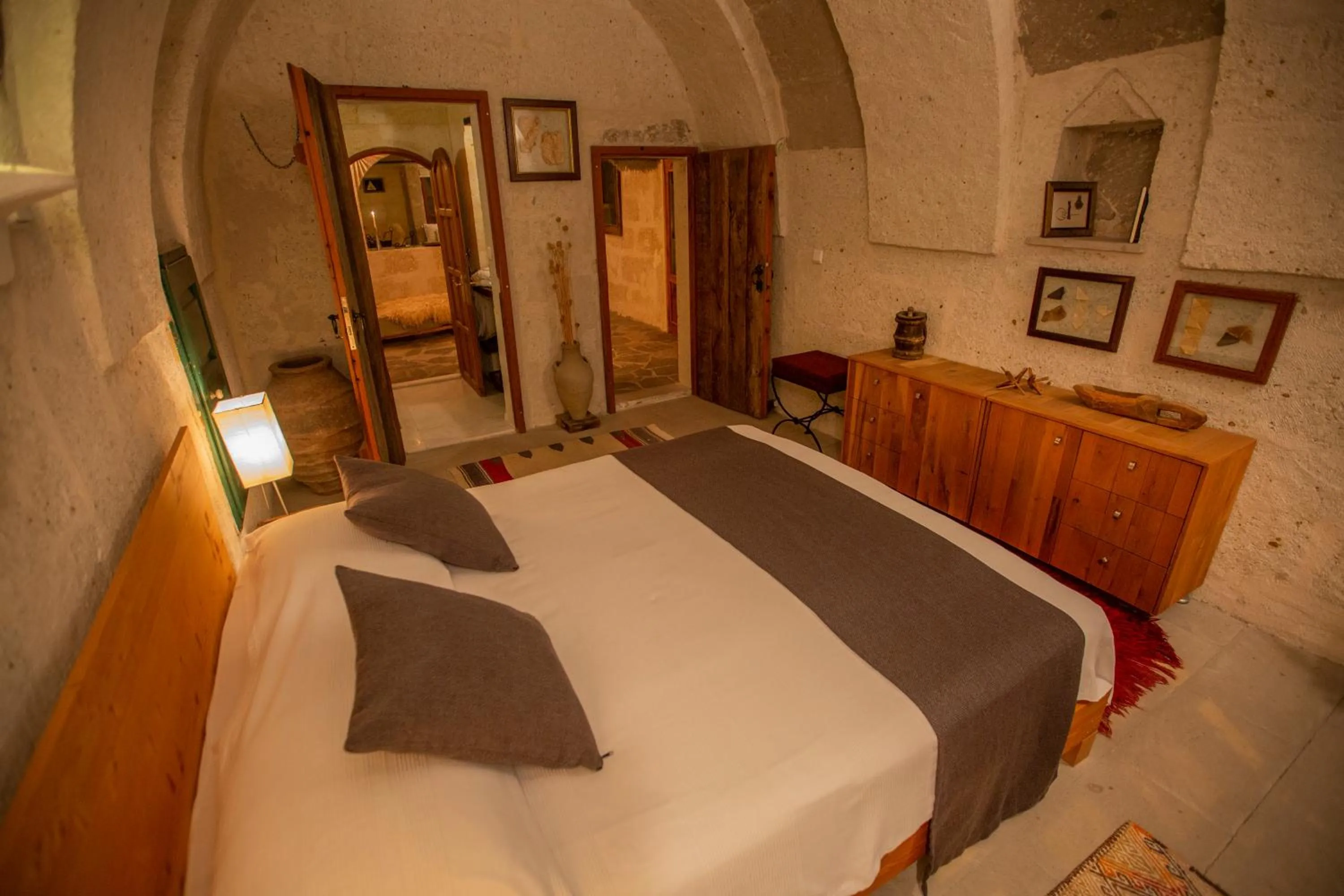 Bedroom, Bed in Asmalı Cave House