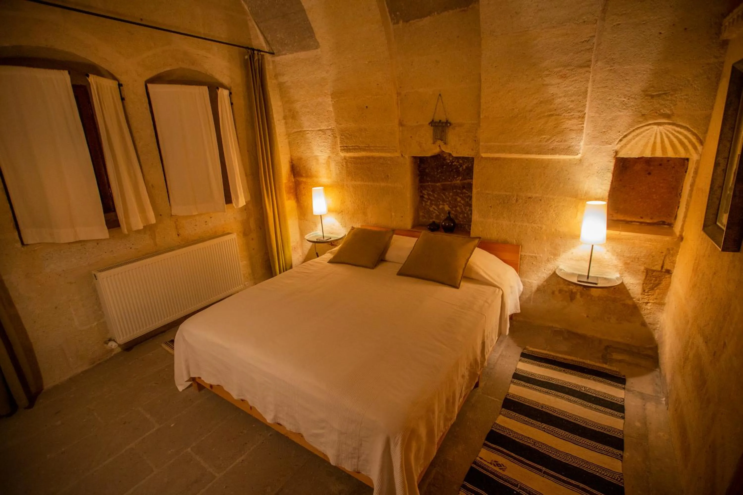 Bedroom, Bed in Asmalı Cave House