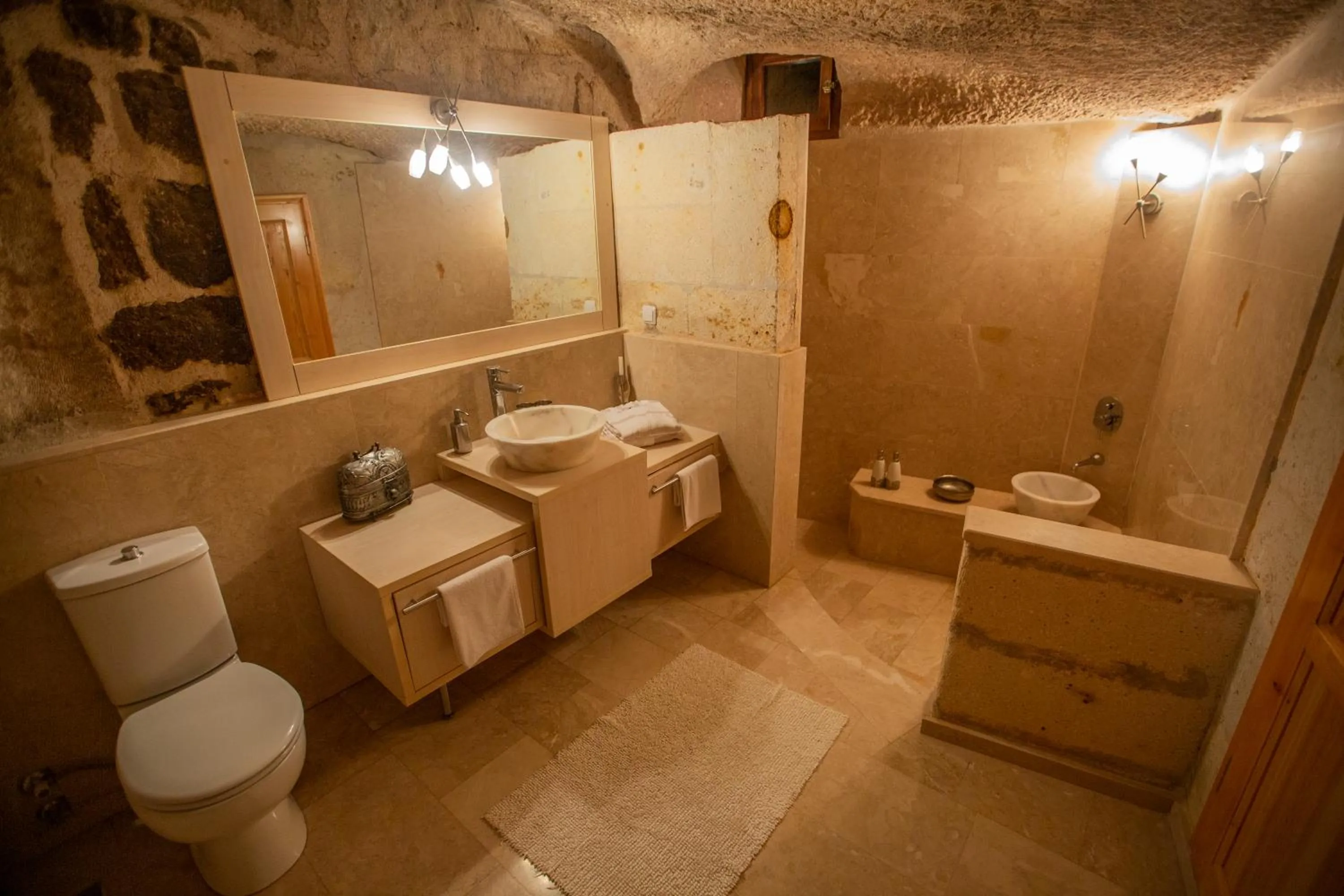 Bathroom in Asmalı Cave House