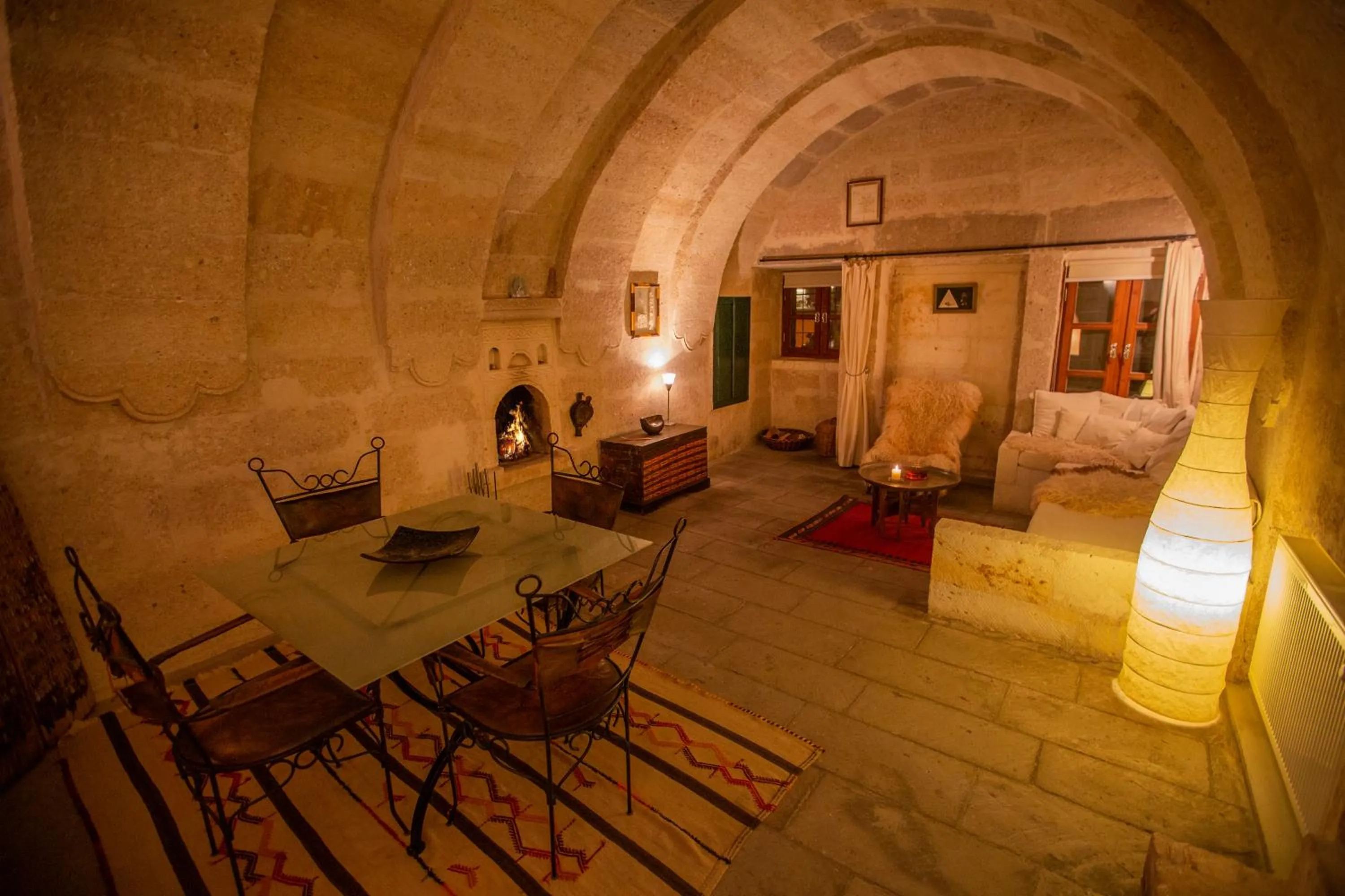 Living room, Bed in Asmalı Cave House