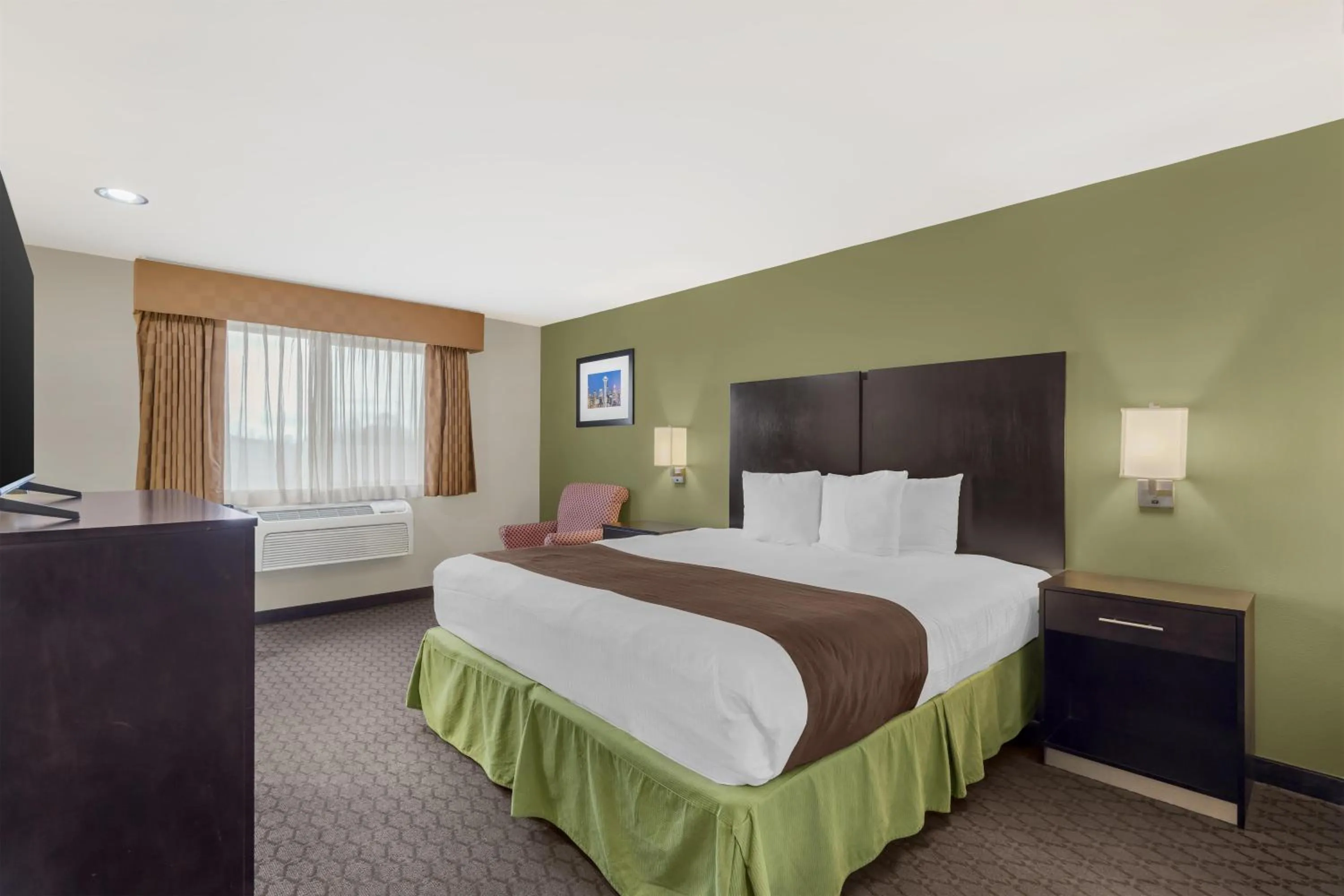 Bedroom, Bed in Best Western Sky Valley Inn