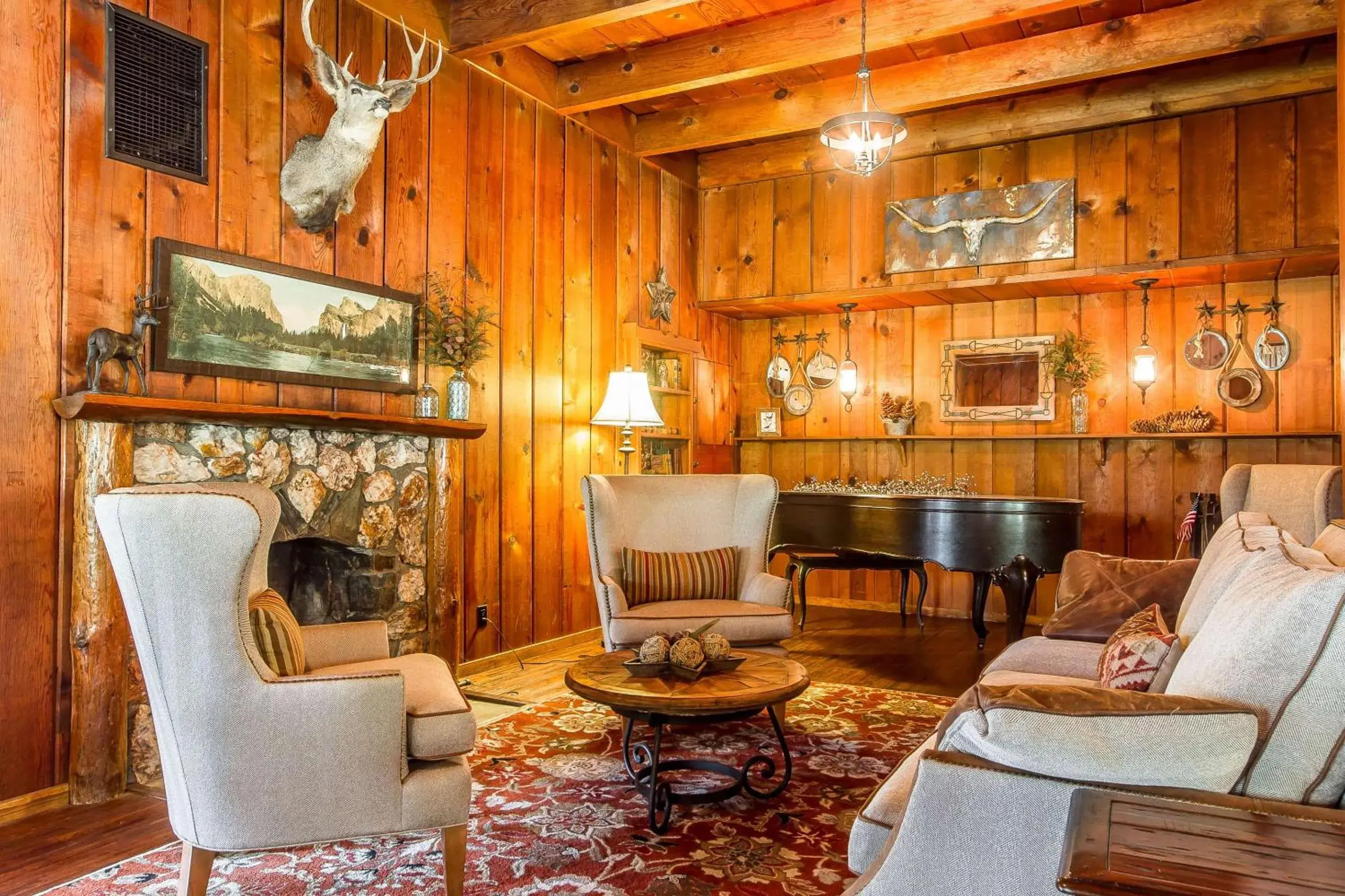 Lobby or reception in Sierra Sky Ranch Lobby or reception in Sierra Sky Ranch