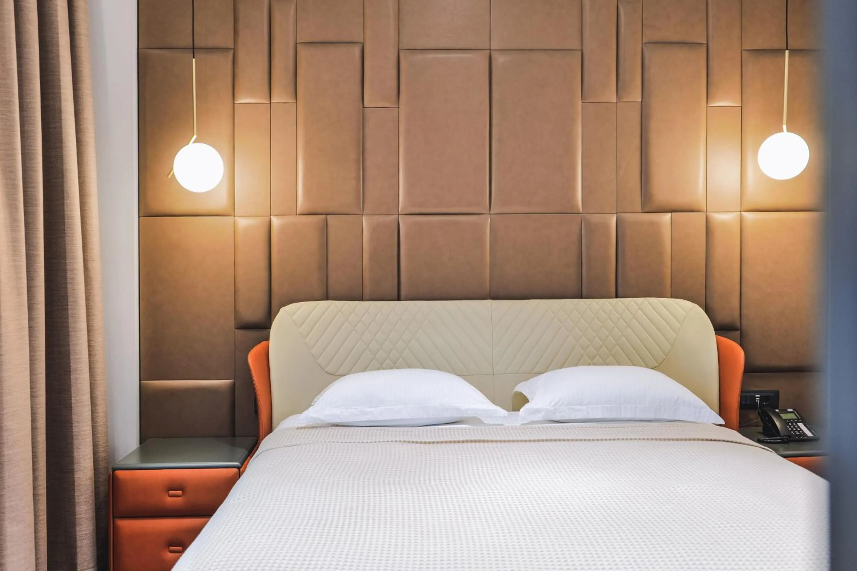 Bed in Hotel Saranda Butrinti Affiliated by Meliá