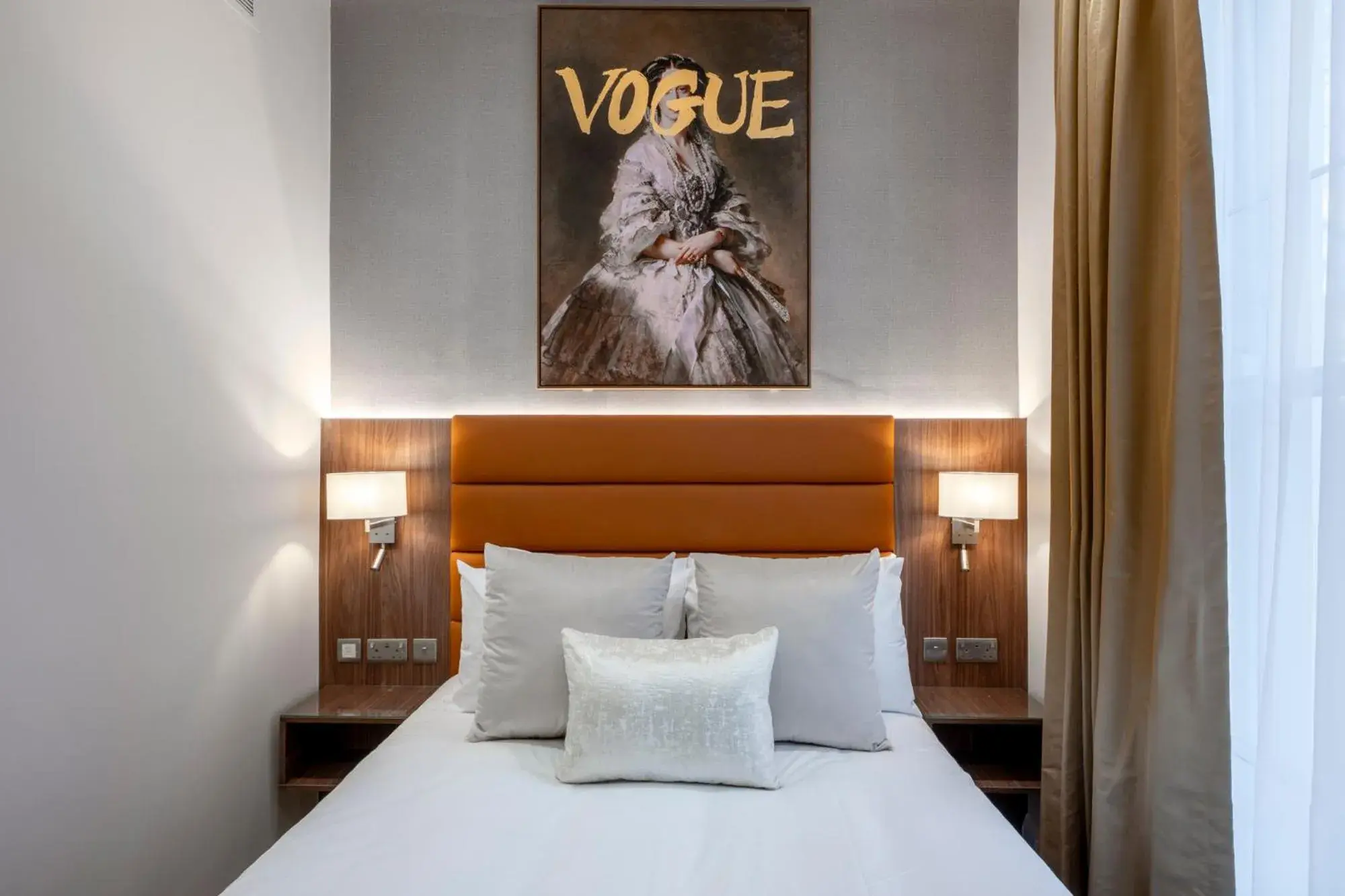 Bedroom, Bed in Grand Concerto Hotel Bedroom, Bed in Grand Concerto Hotel