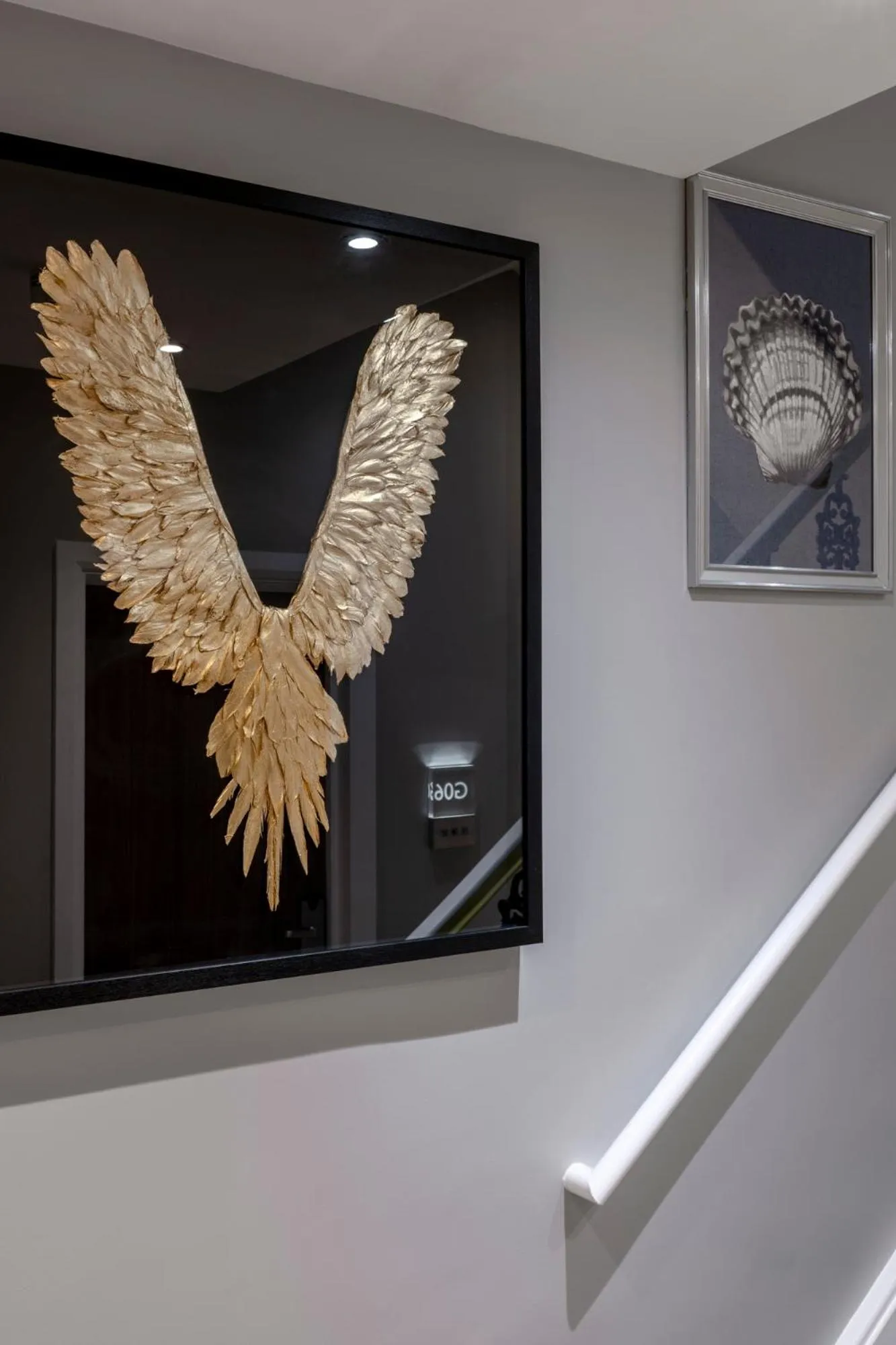 Decorative detail in The Castleton Hotel