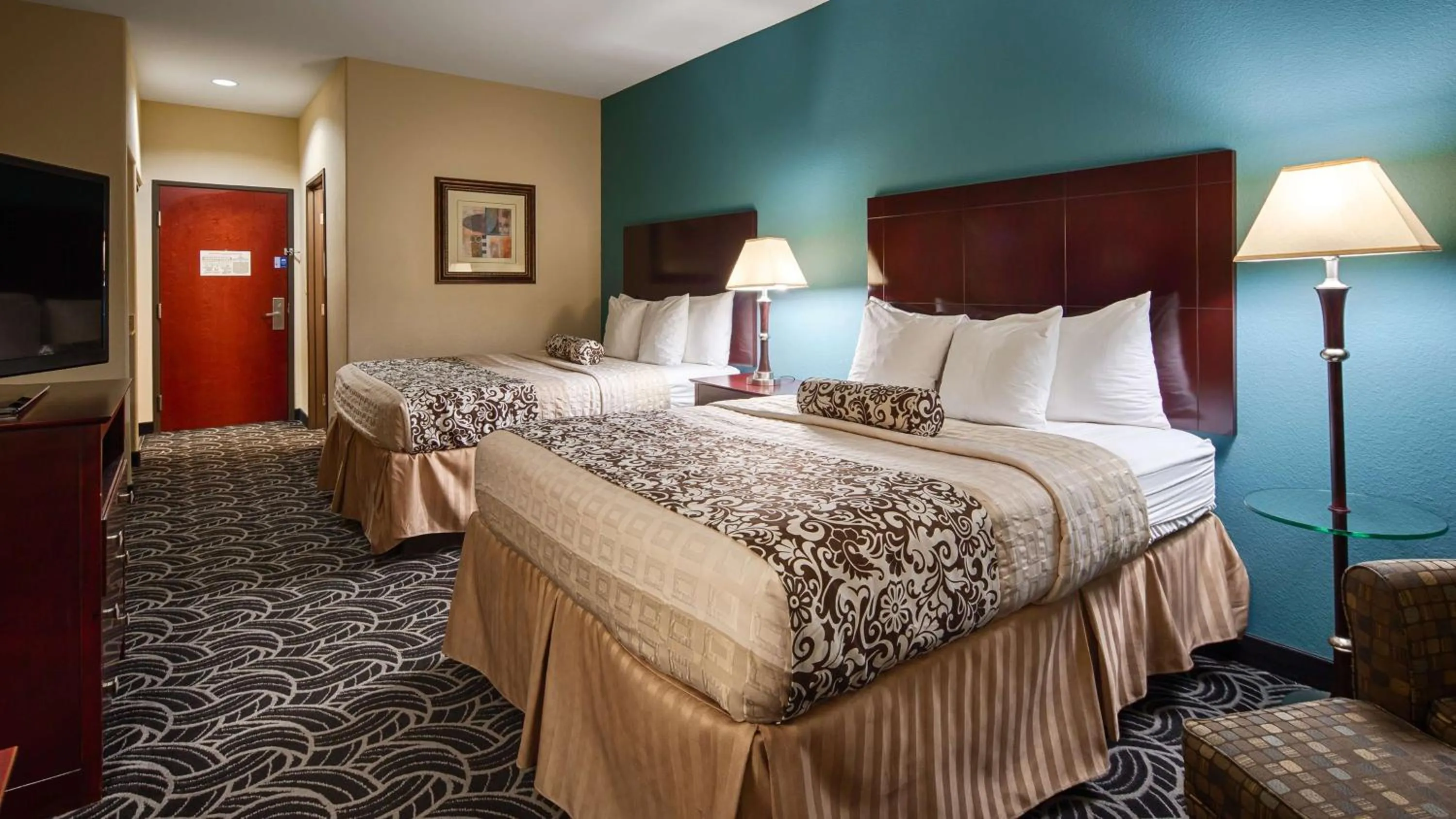 Photo of the whole room, Bed in Best Western Plus Katy Inn & Suites