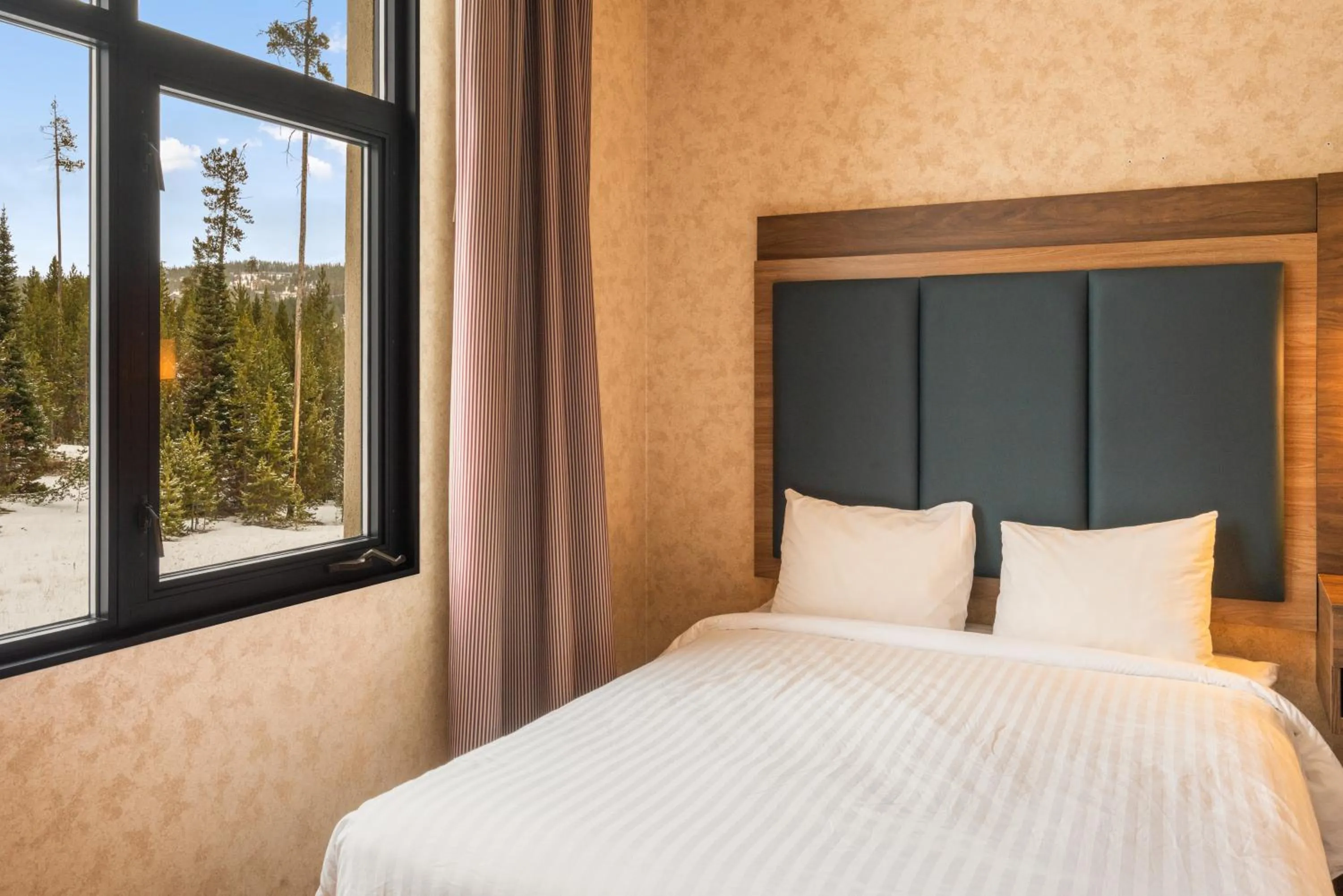 Bed in The Lodge at Big Sky