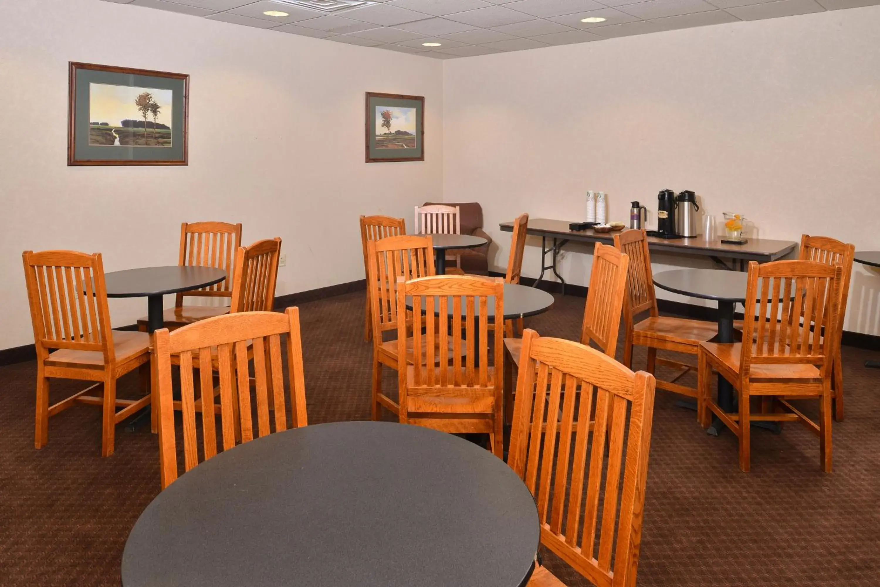 Restaurant/places to eat in The Lodge at Big Sky Restaurant/places to eat in The Lodge at Big Sky