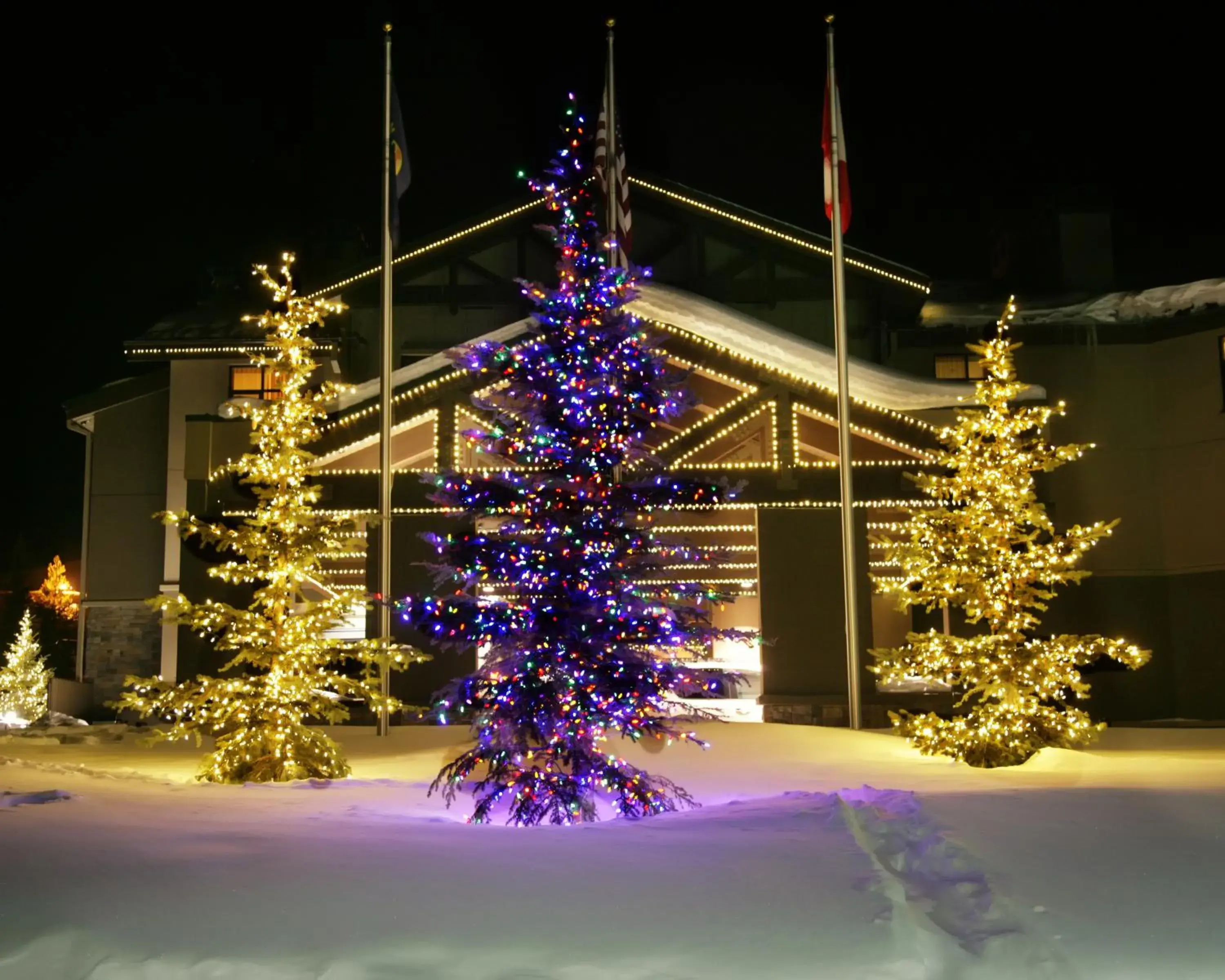 Facade/entrance in The Lodge at Big Sky Facade/entrance in The Lodge at Big Sky