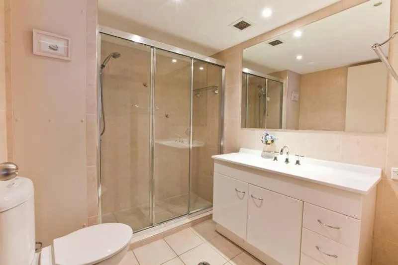Bathroom in Broadwater Shores Waterfront Apartments