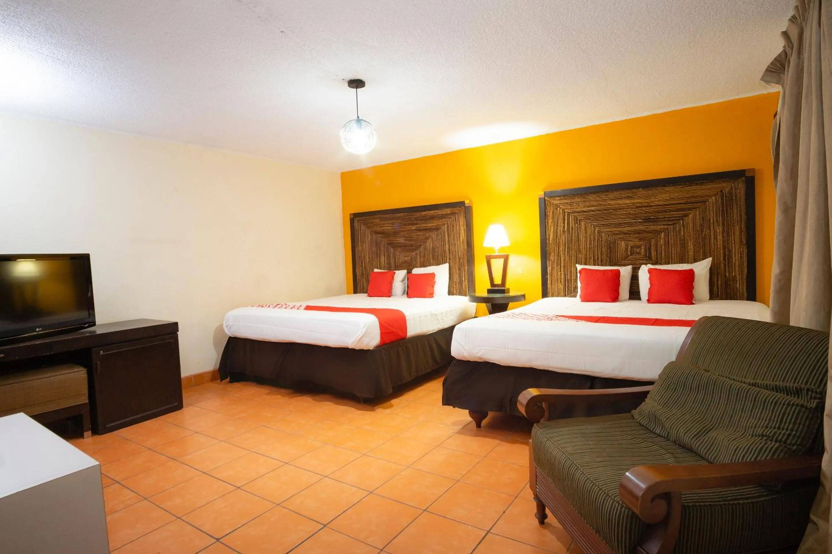 Bedroom in OYO Hotel Hacienda Don Luis, Rosarito