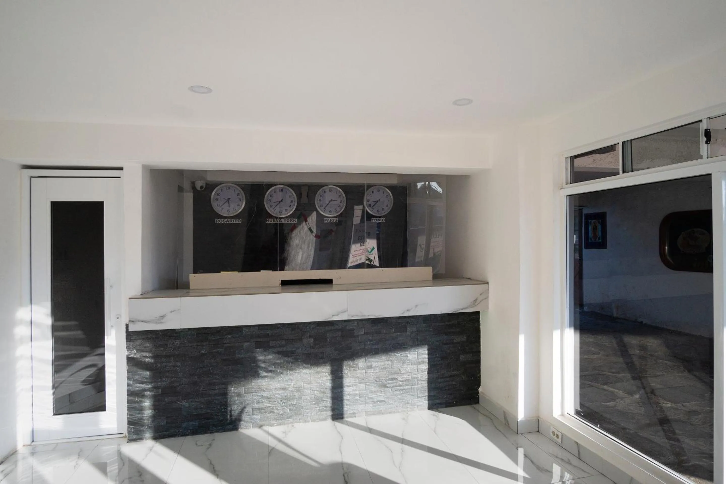 Lobby or reception, Lobby/Reception in OYO Hotel Hacienda Don Luis, Rosarito