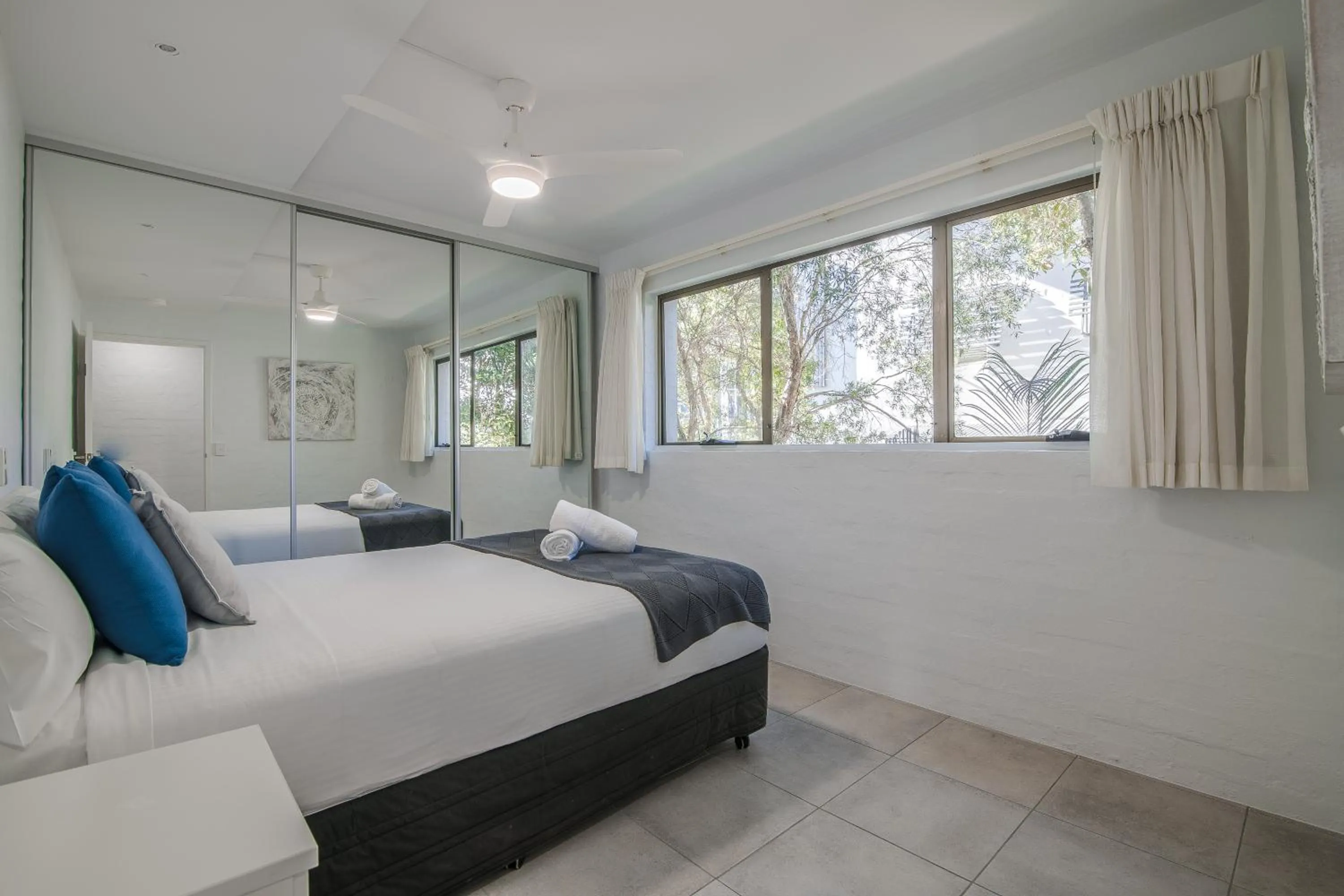 Bedroom, Bed in Saks on Hastings