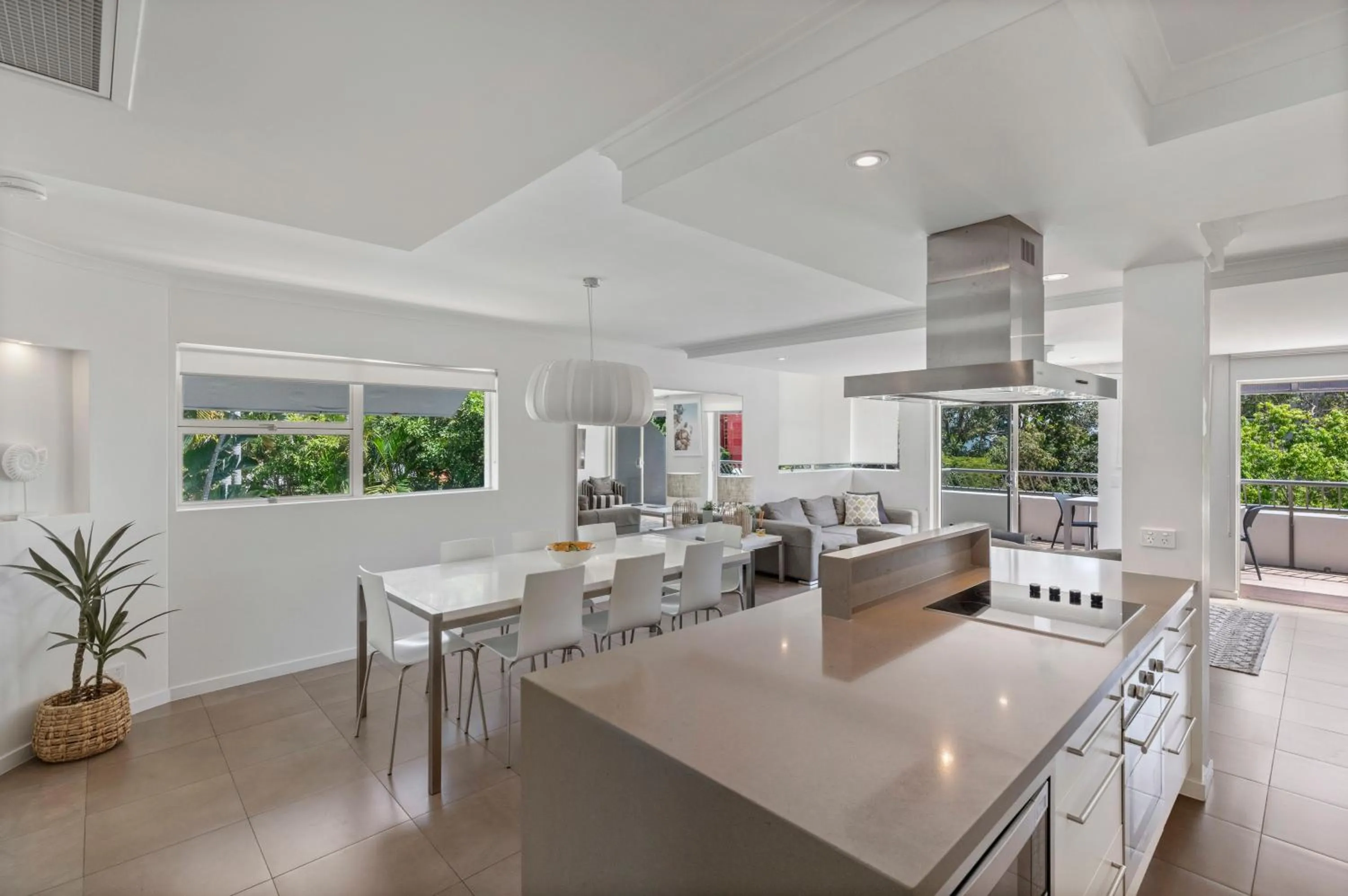 Dining area in Saks on Hastings