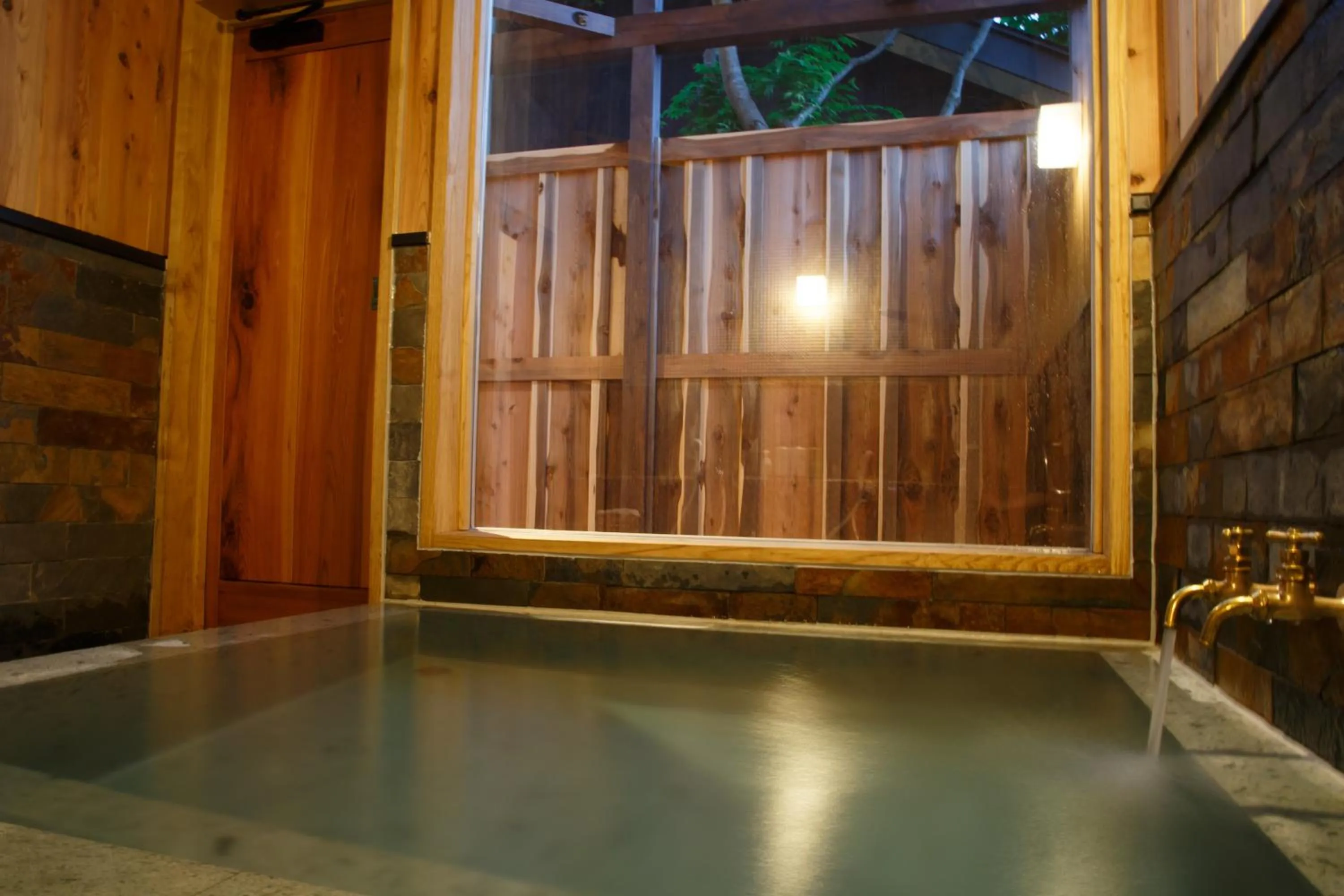 Public Bath in Nikko Akarinoyado Villa Revage