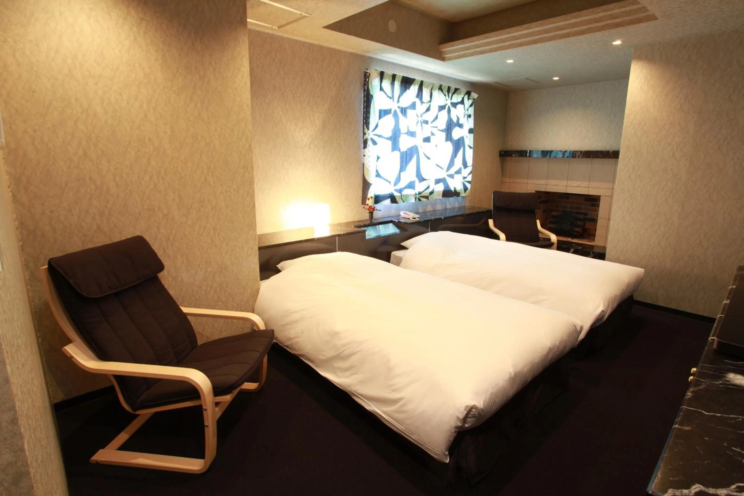 Photo of the whole room, Bed in Hotel In Kyoto Sasarindou