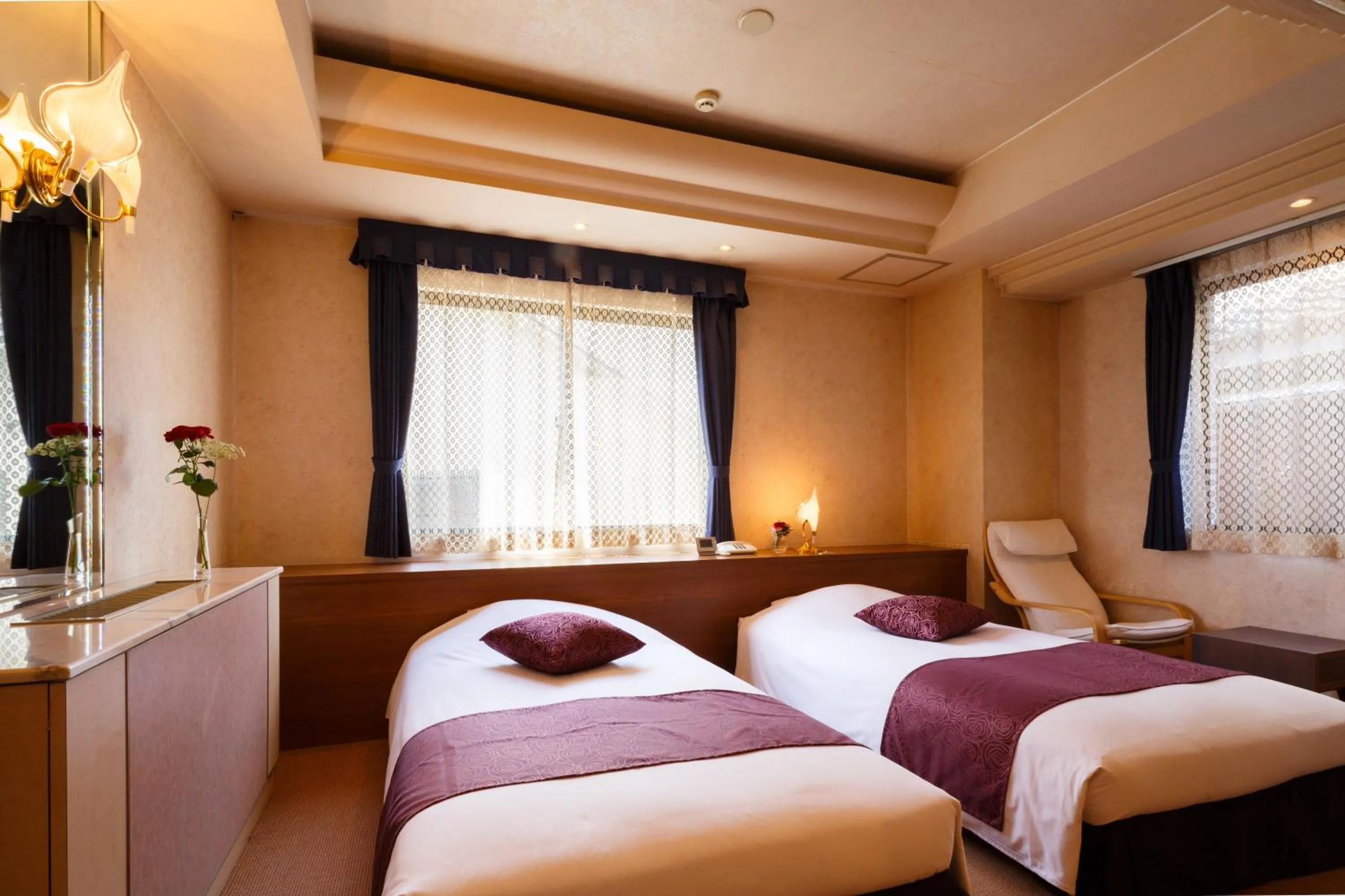 Photo of the whole room, Bed in Hotel In Kyoto Sasarindou