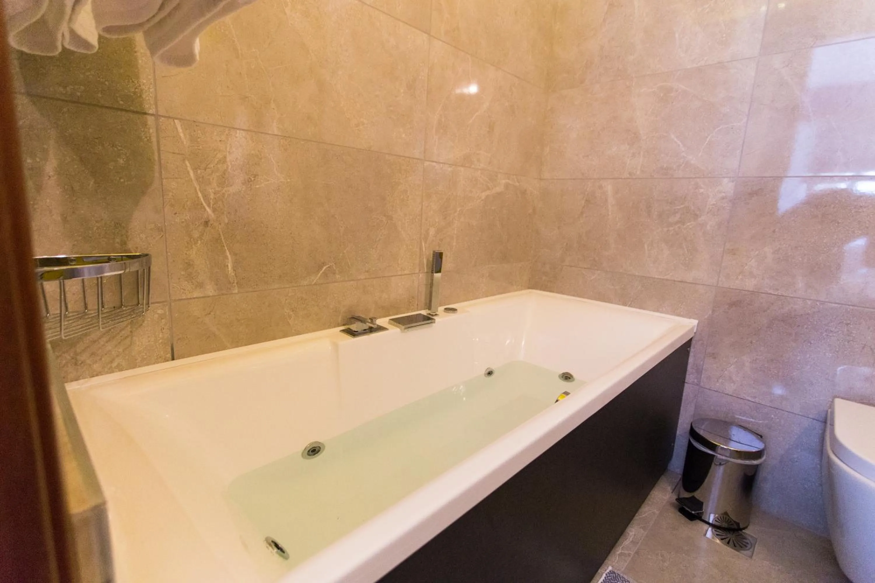 Hot Tub in Abi Luxury Villas