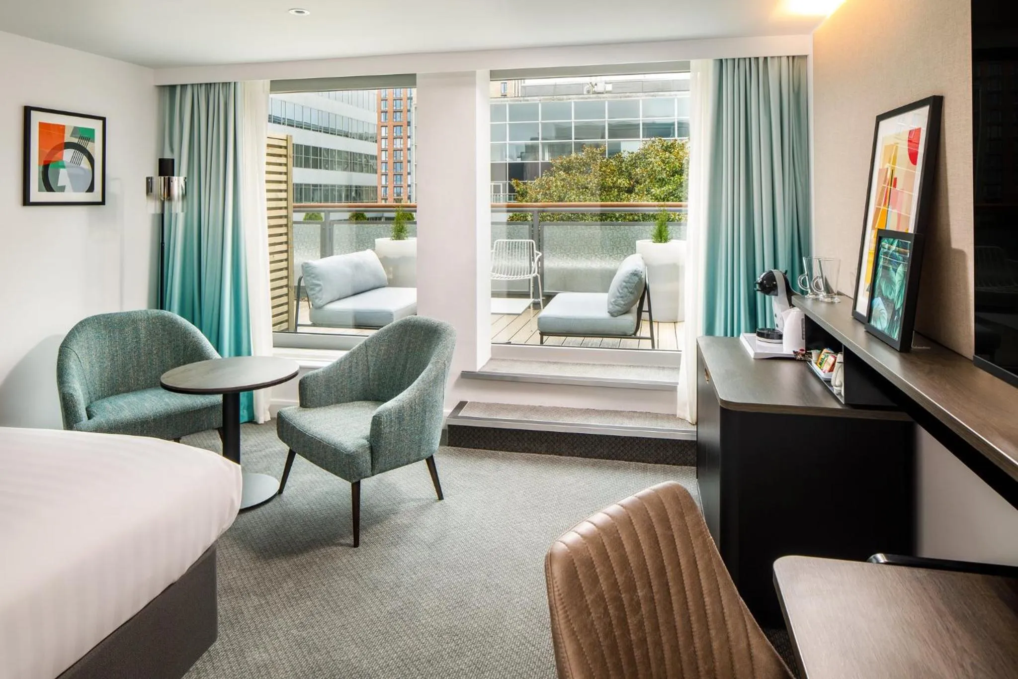 Photo of the whole room, Bed in Holiday Inn Milton Keynes Central by IHG