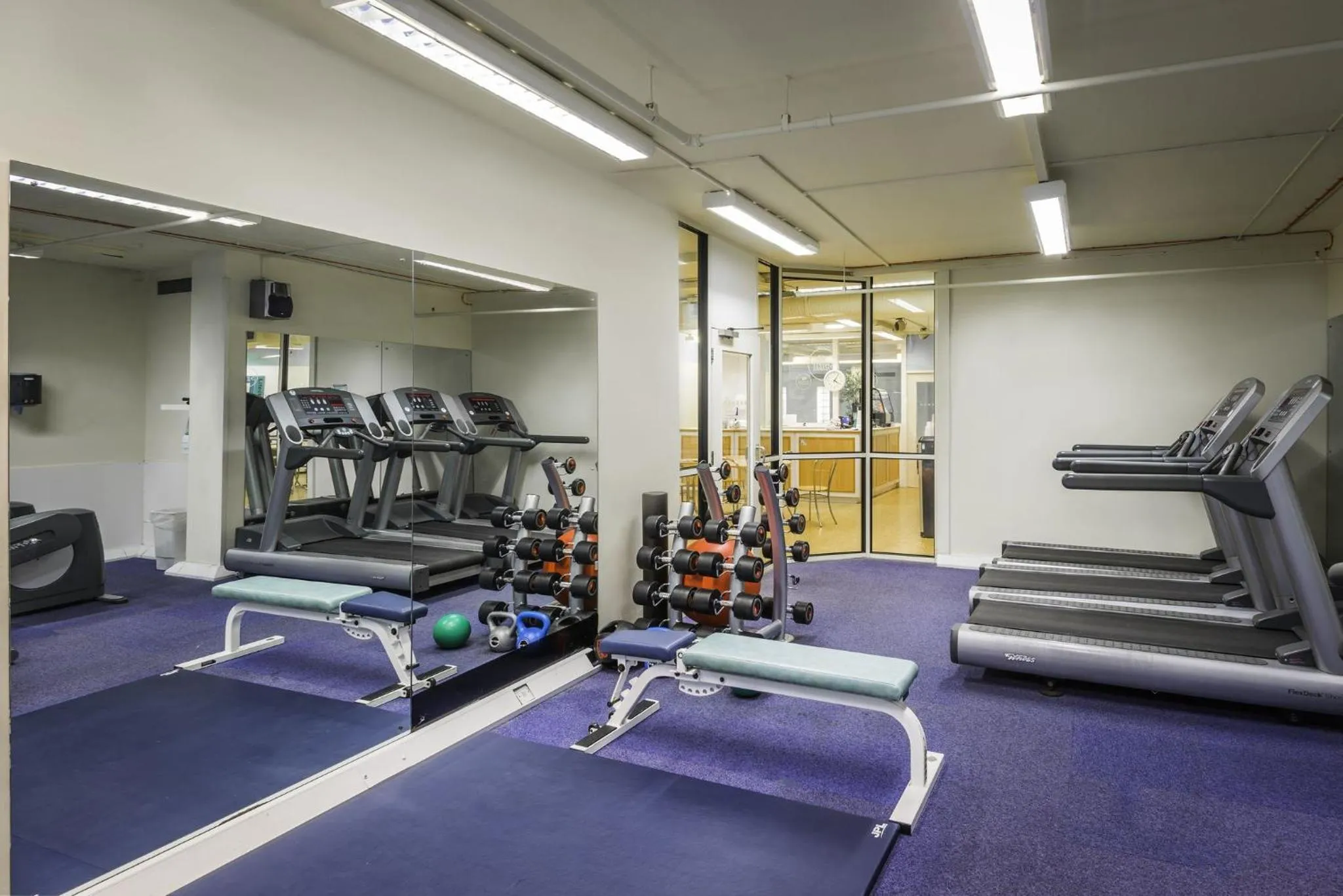 Fitness centre/facilities in Holiday Inn Milton Keynes Central by IHG