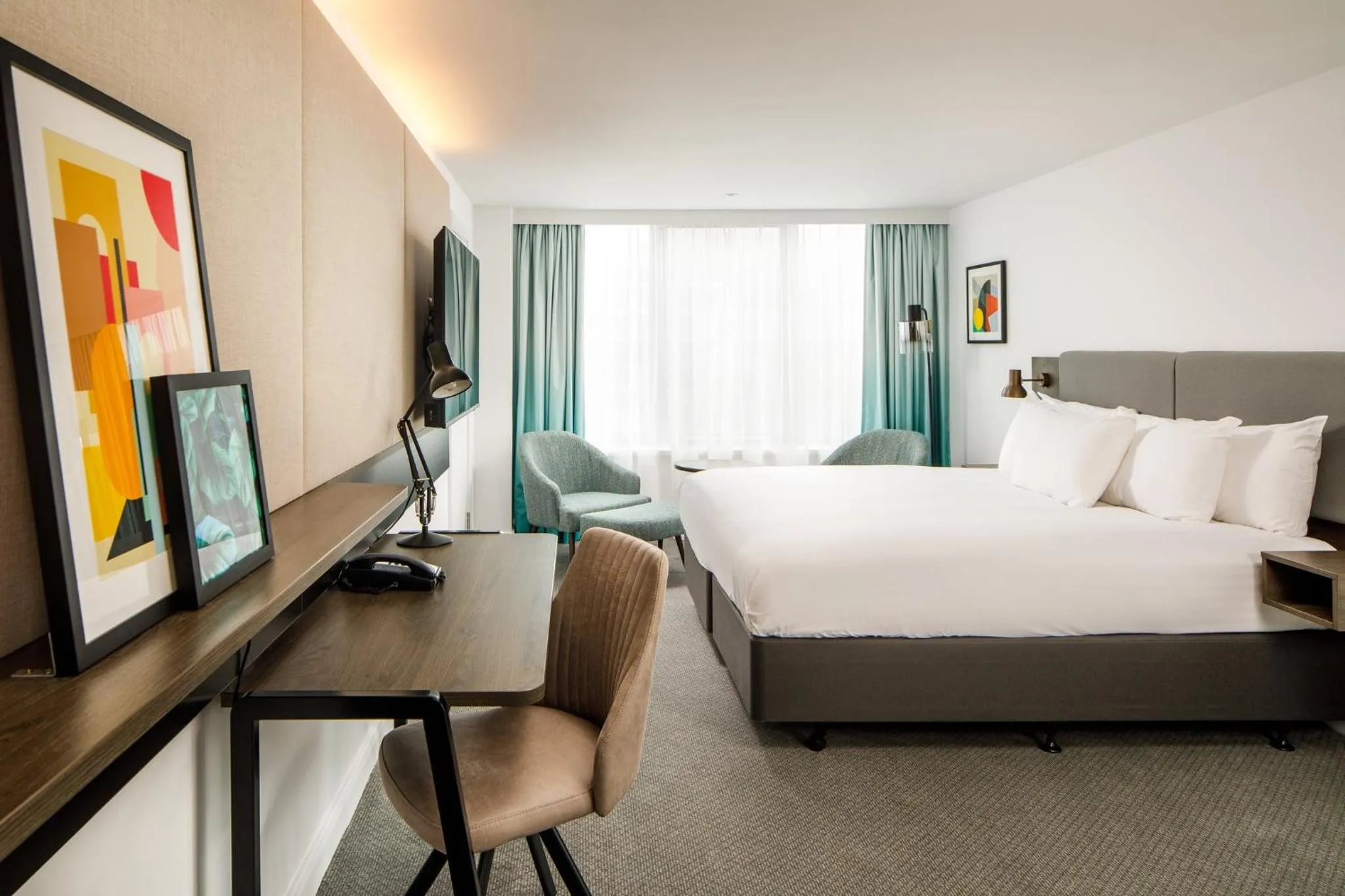 Photo of the whole room, Bed in Holiday Inn Milton Keynes Central by IHG