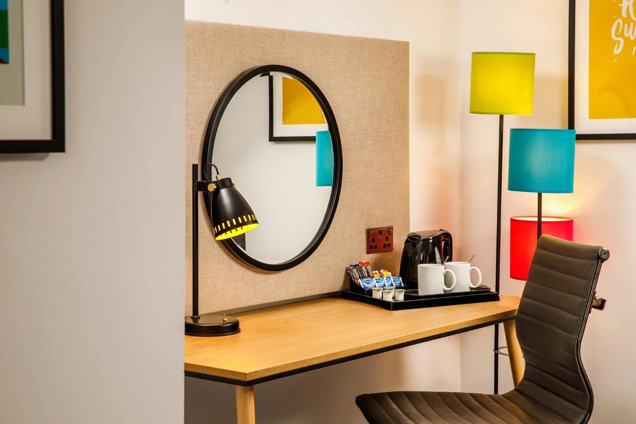 Photo of the whole room in Holiday Inn Milton Keynes Central by IHG