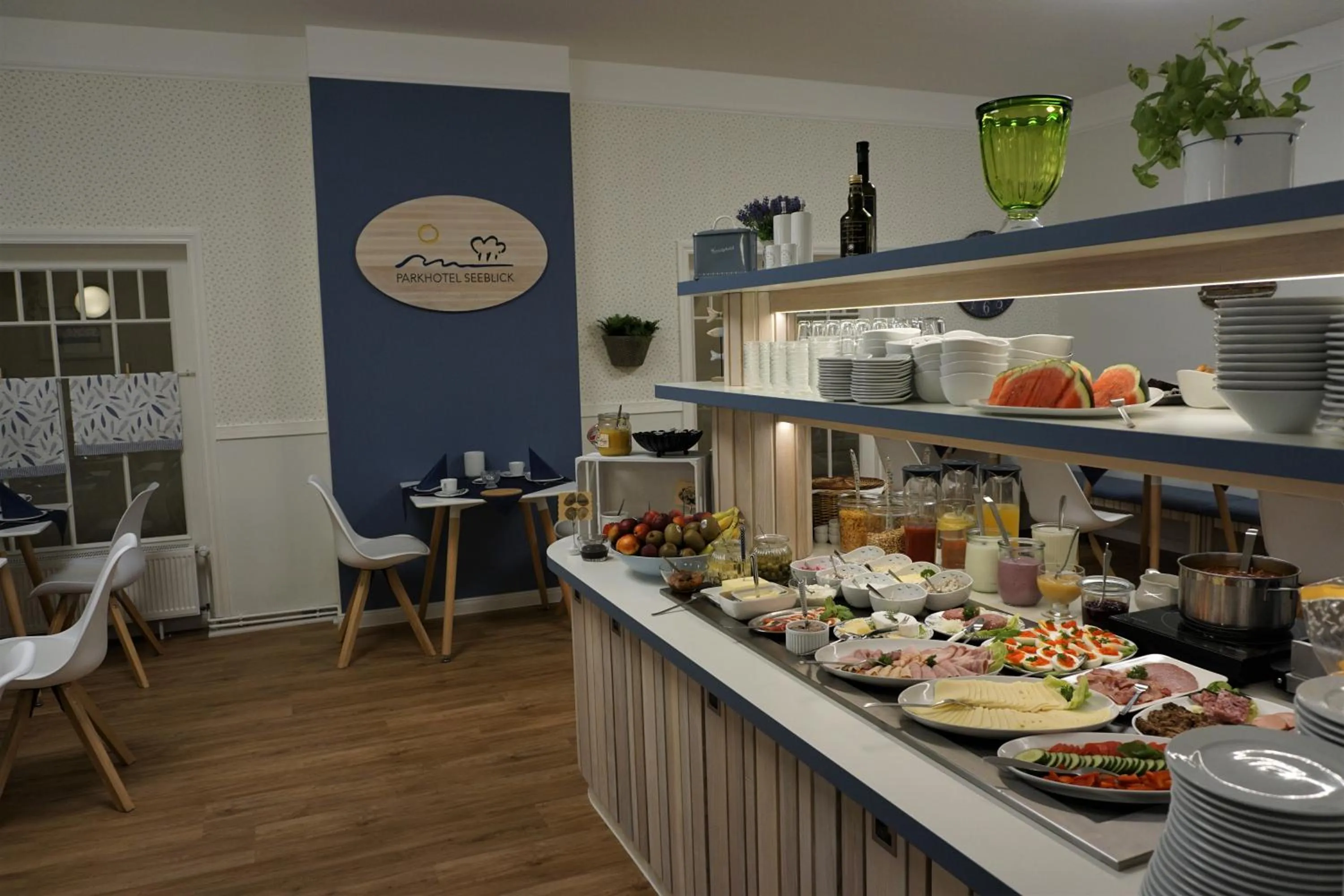 Breakfast in Parkhotel Seeblick