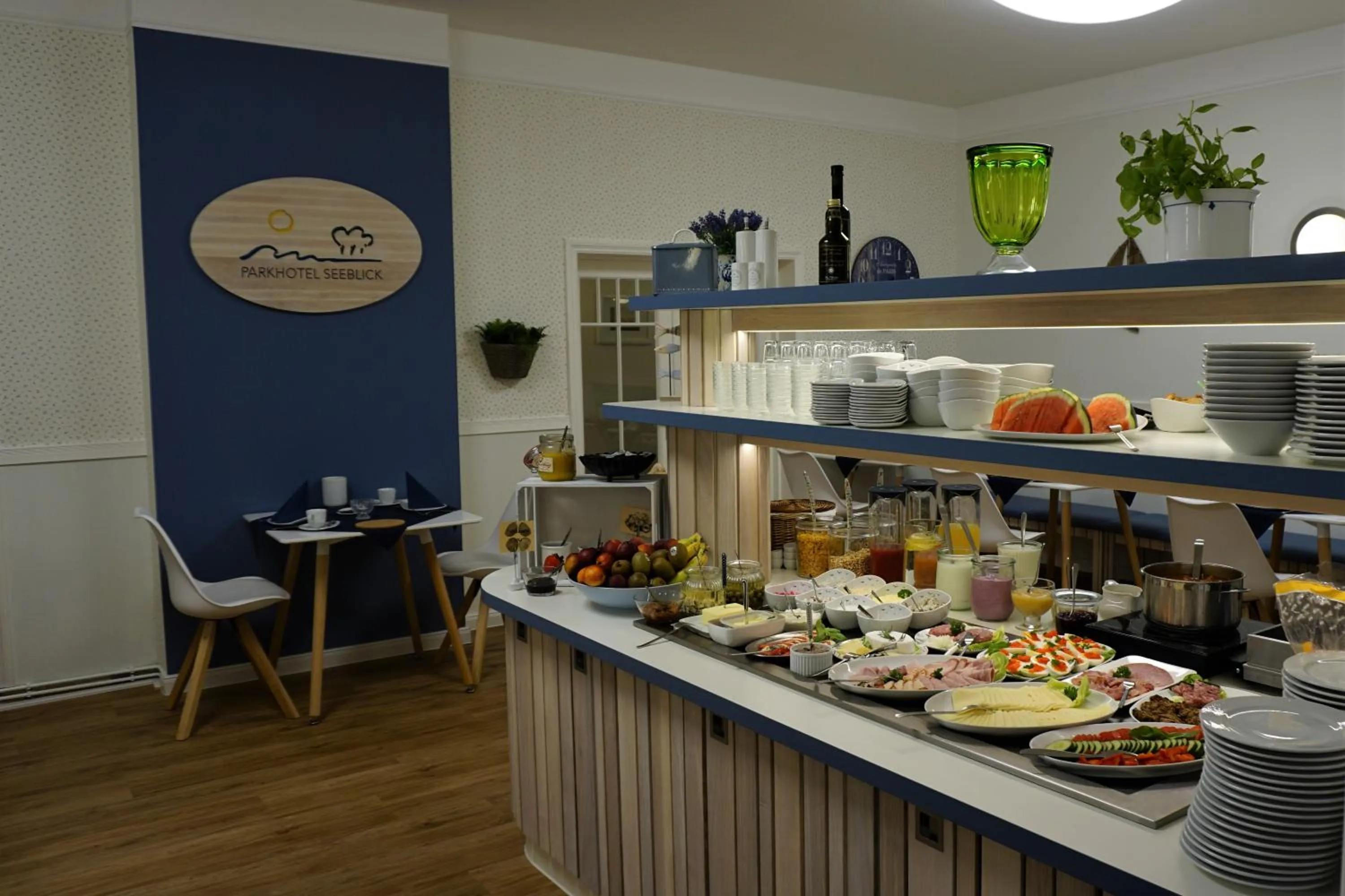 Breakfast in Parkhotel Seeblick