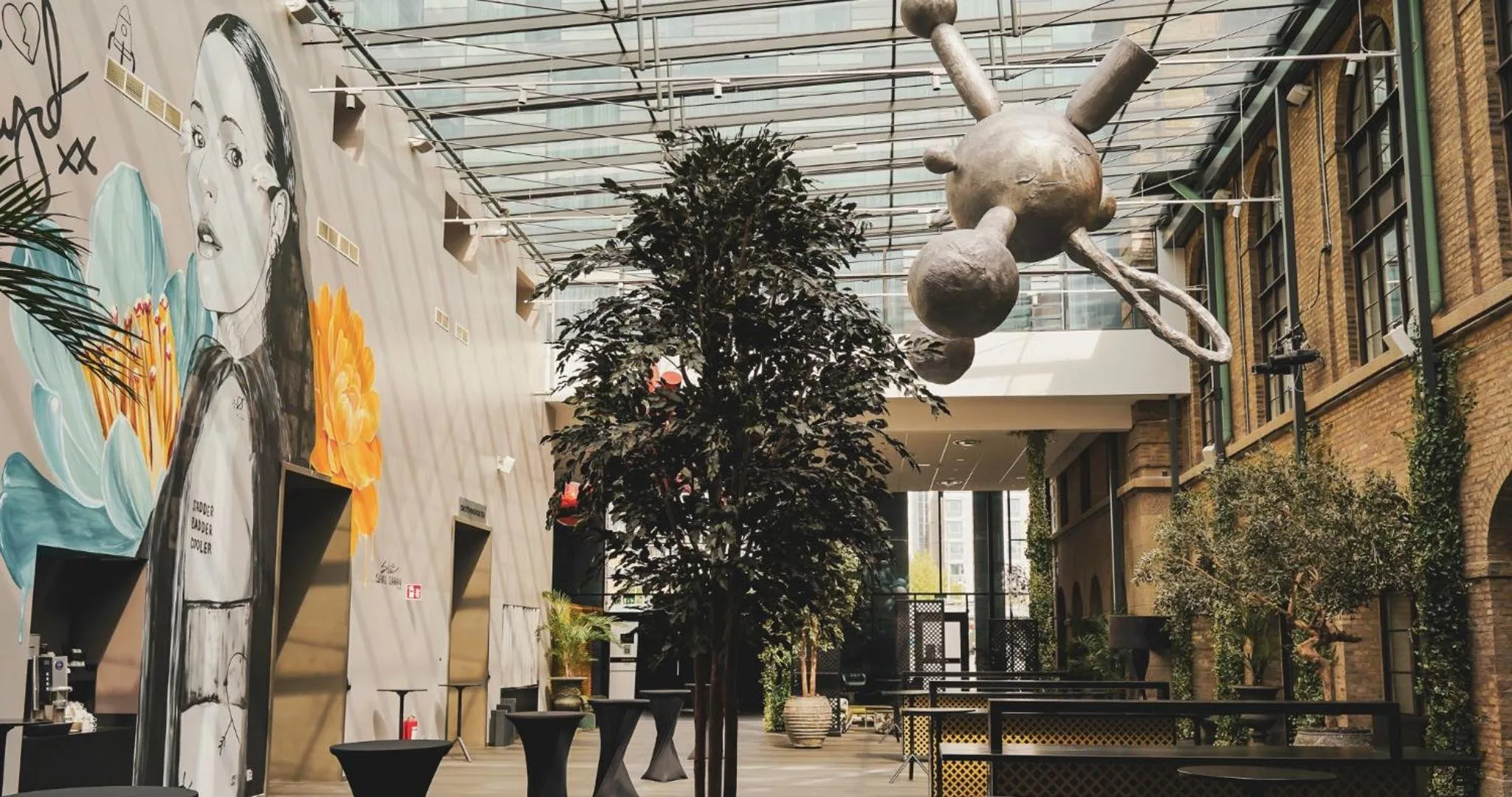 Lobby or reception in Clarion Hotel Post