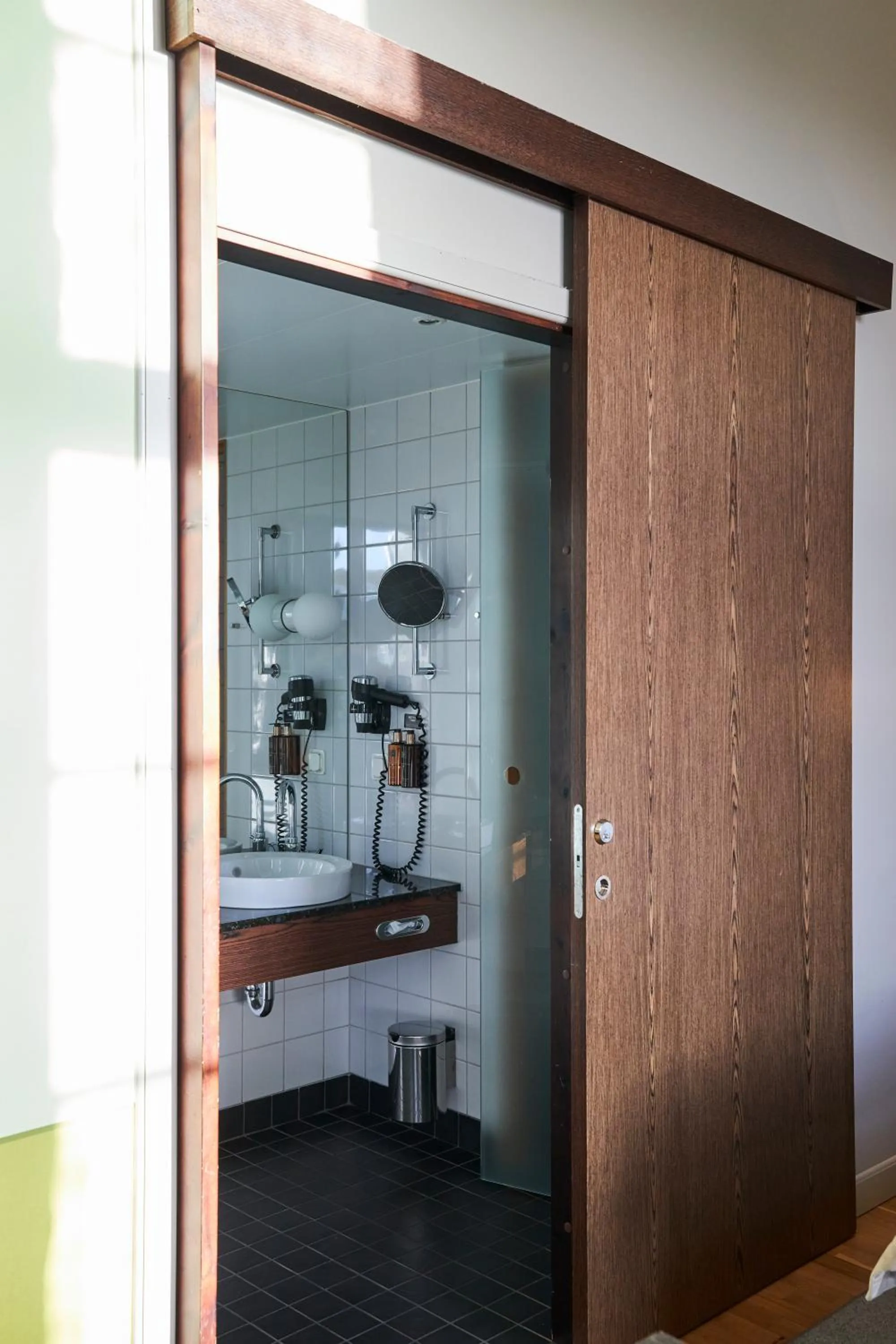 Bathroom in Clarion Hotel Post