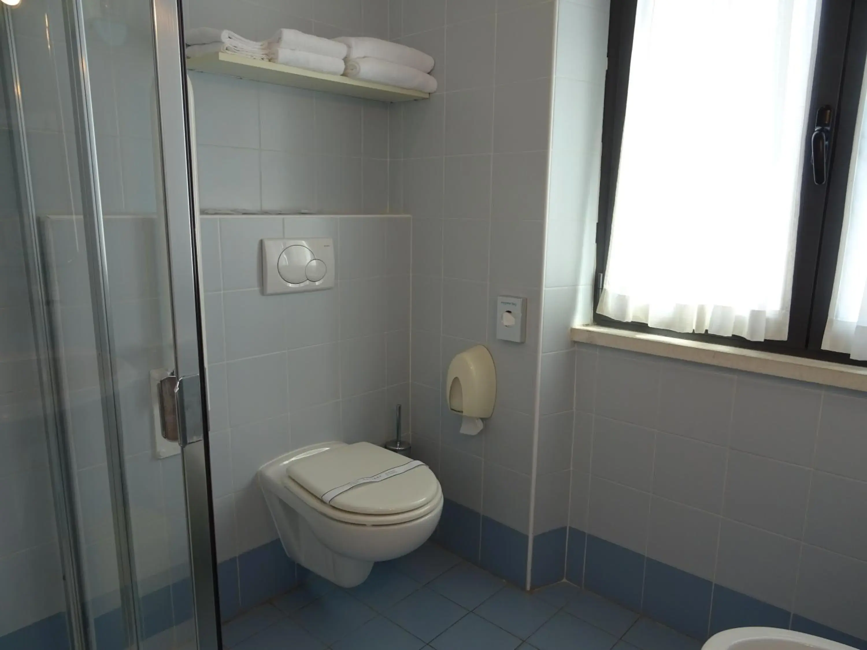 Triple Room in Hotel Sole E Mare Triple Room in Hotel Sole E Mare