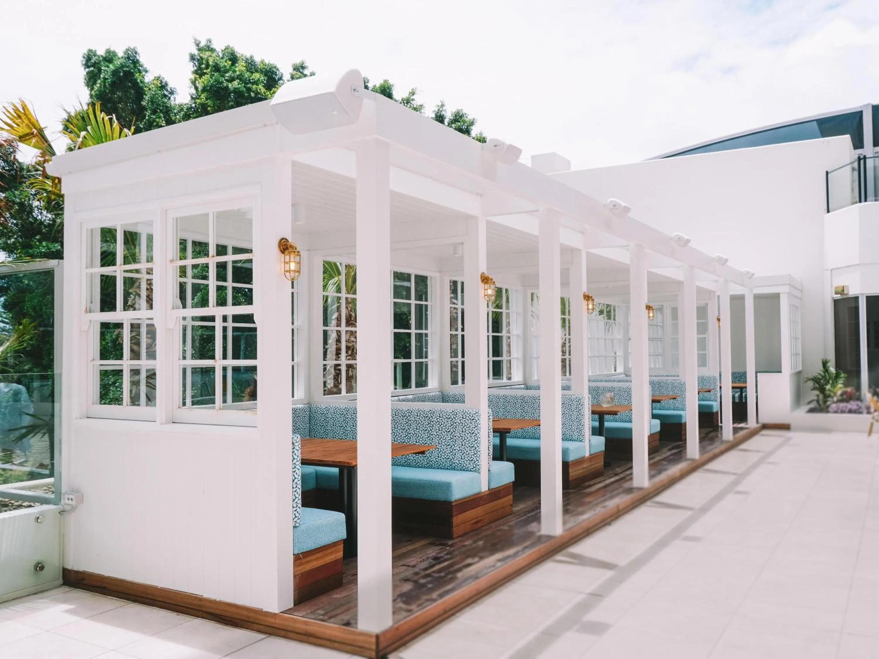 Pool view in Novotel Wollongong Northbeach