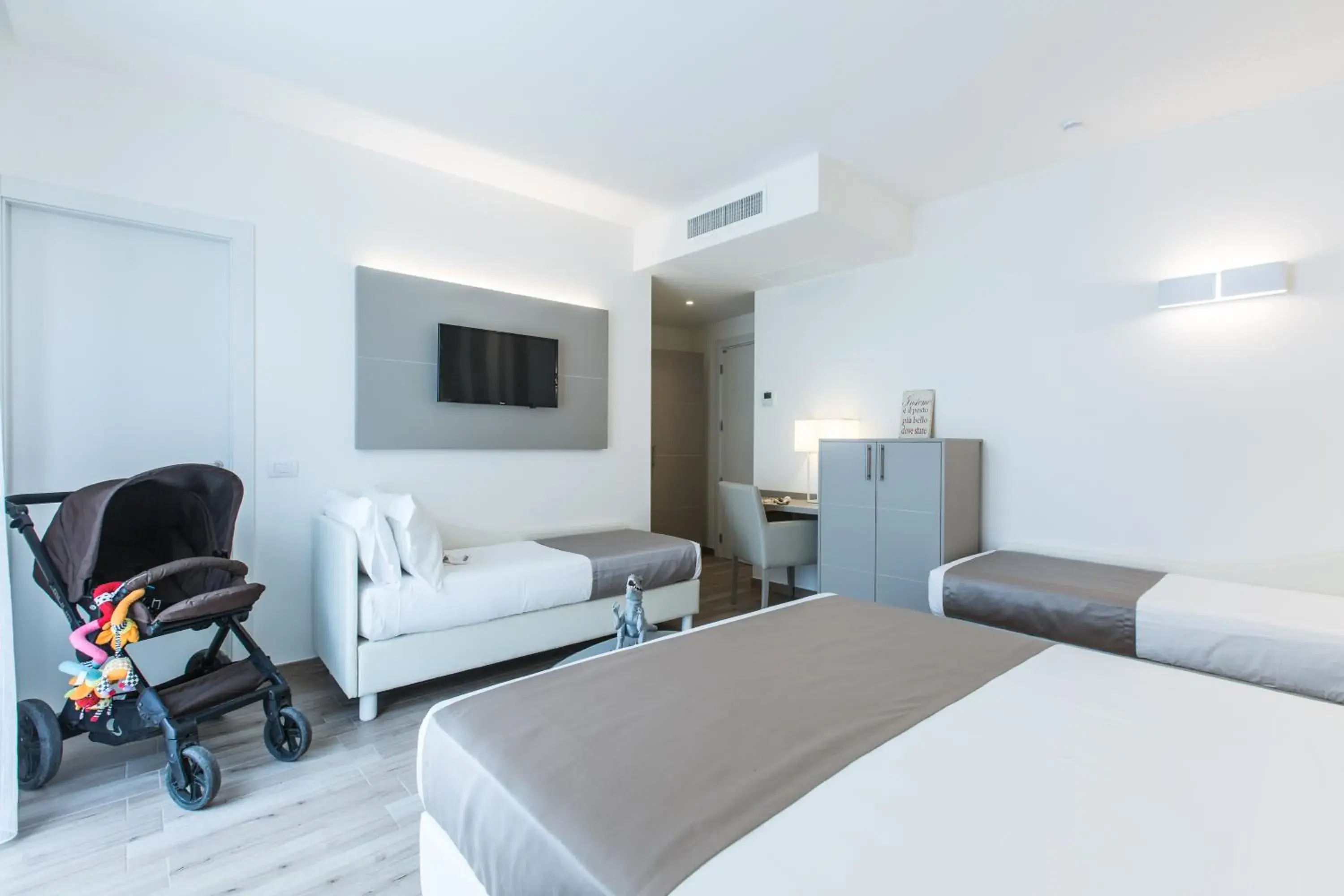 Bedroom, Bed in Hotel Luxor Bedroom, Bed in Hotel Luxor