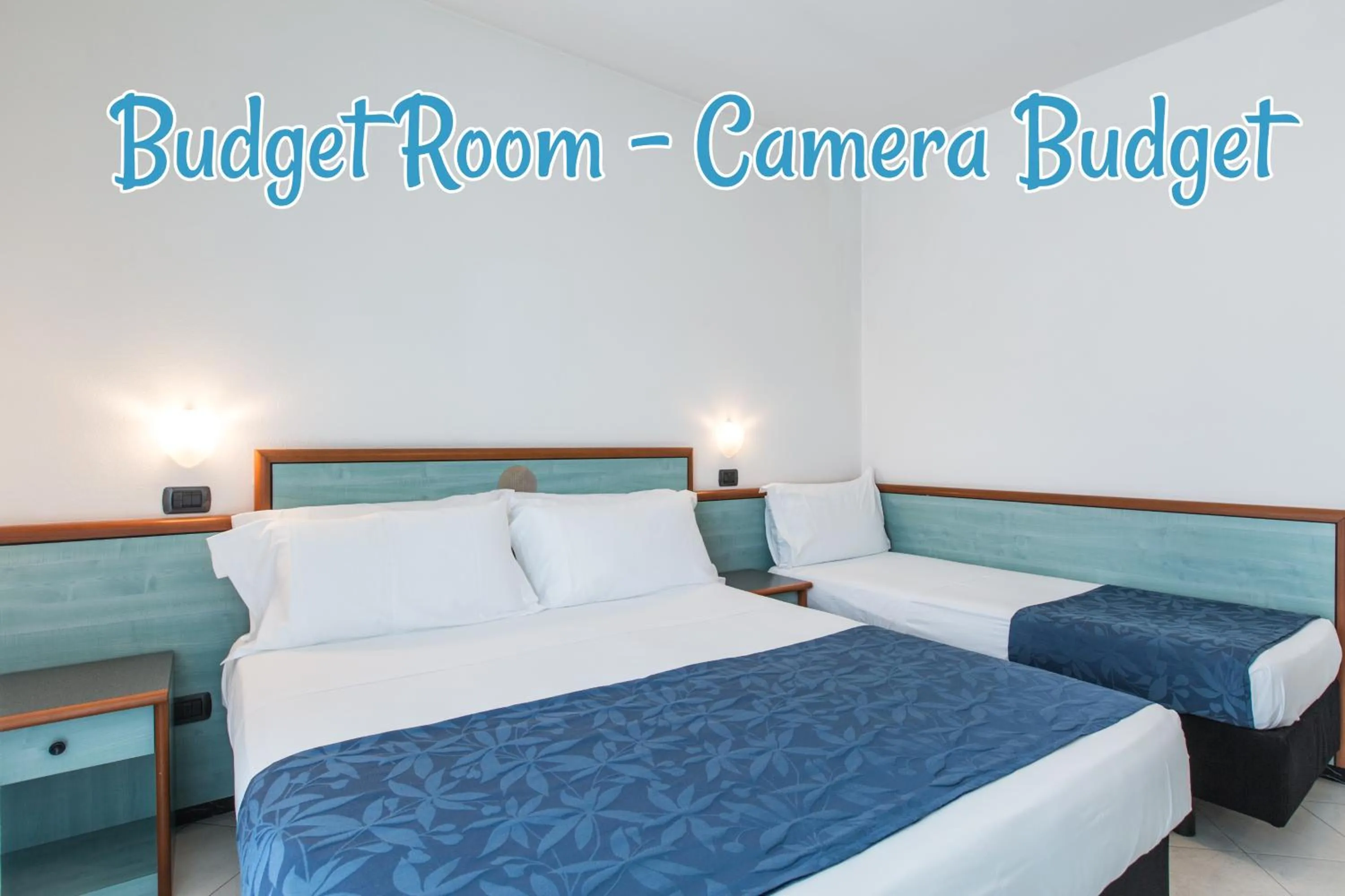 Bedroom, Bed in Hotel Luxor