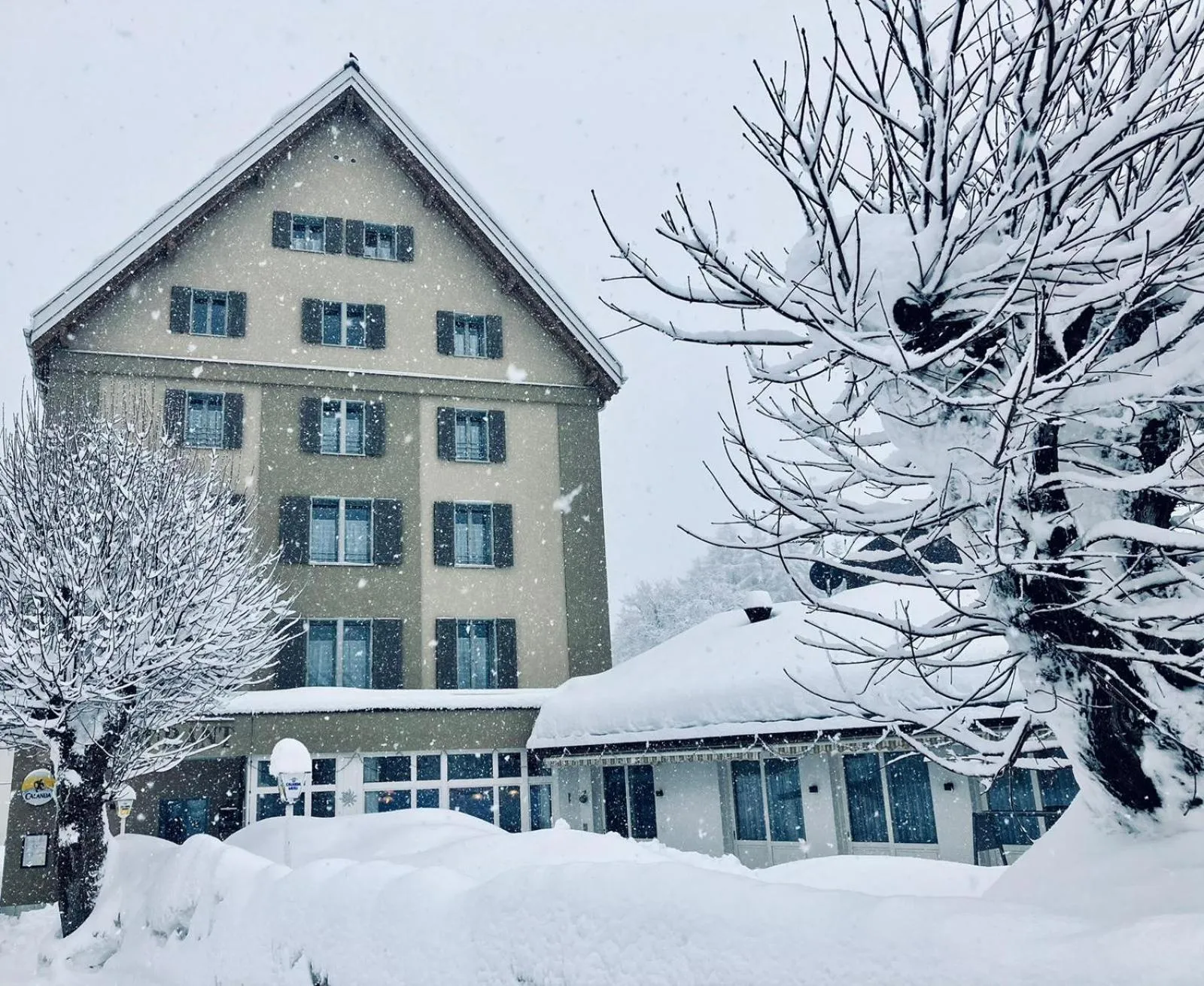 Property building in Hotel Stätzerhorn