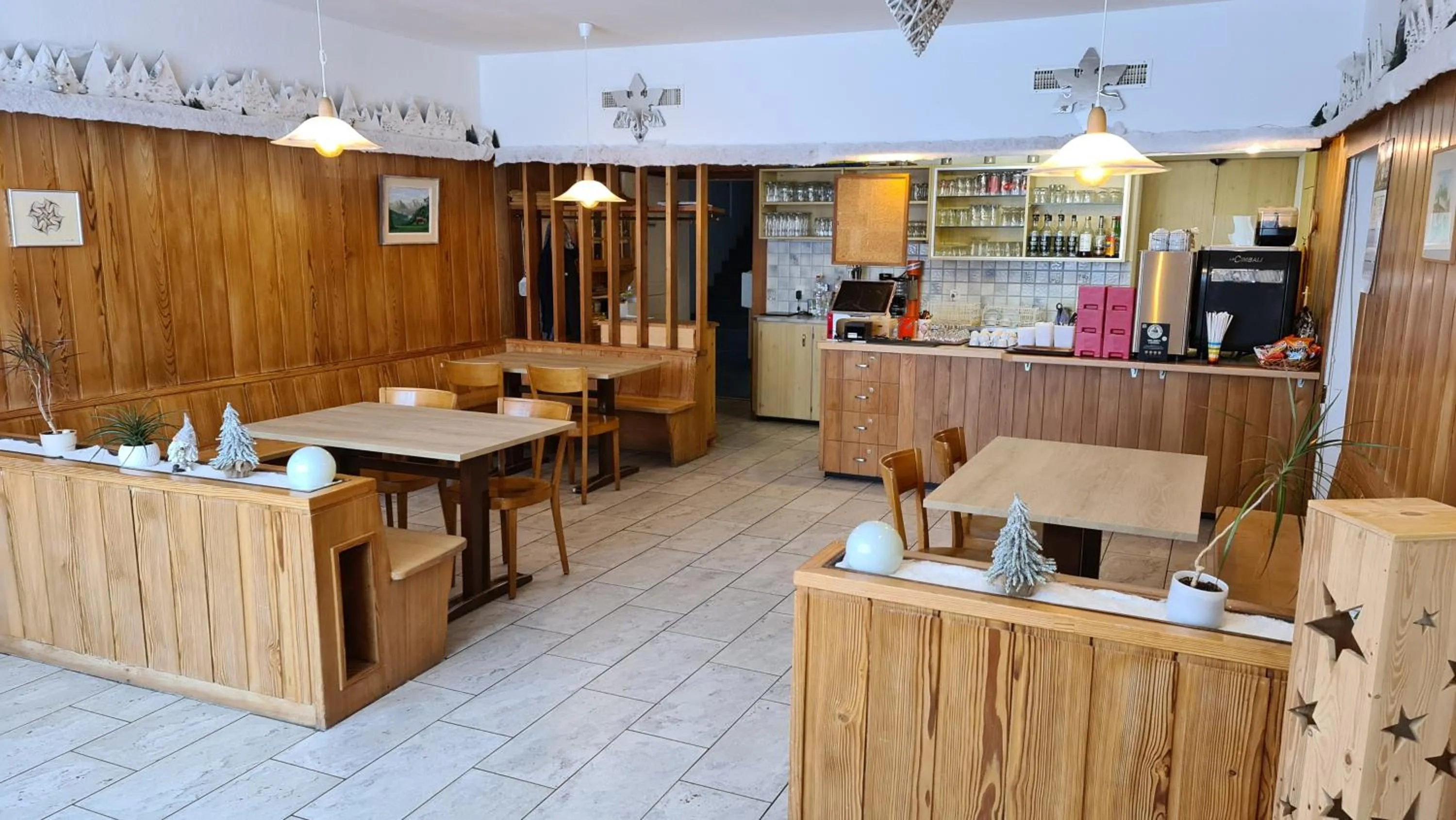 Restaurant/places to eat in Hotel Stätzerhorn