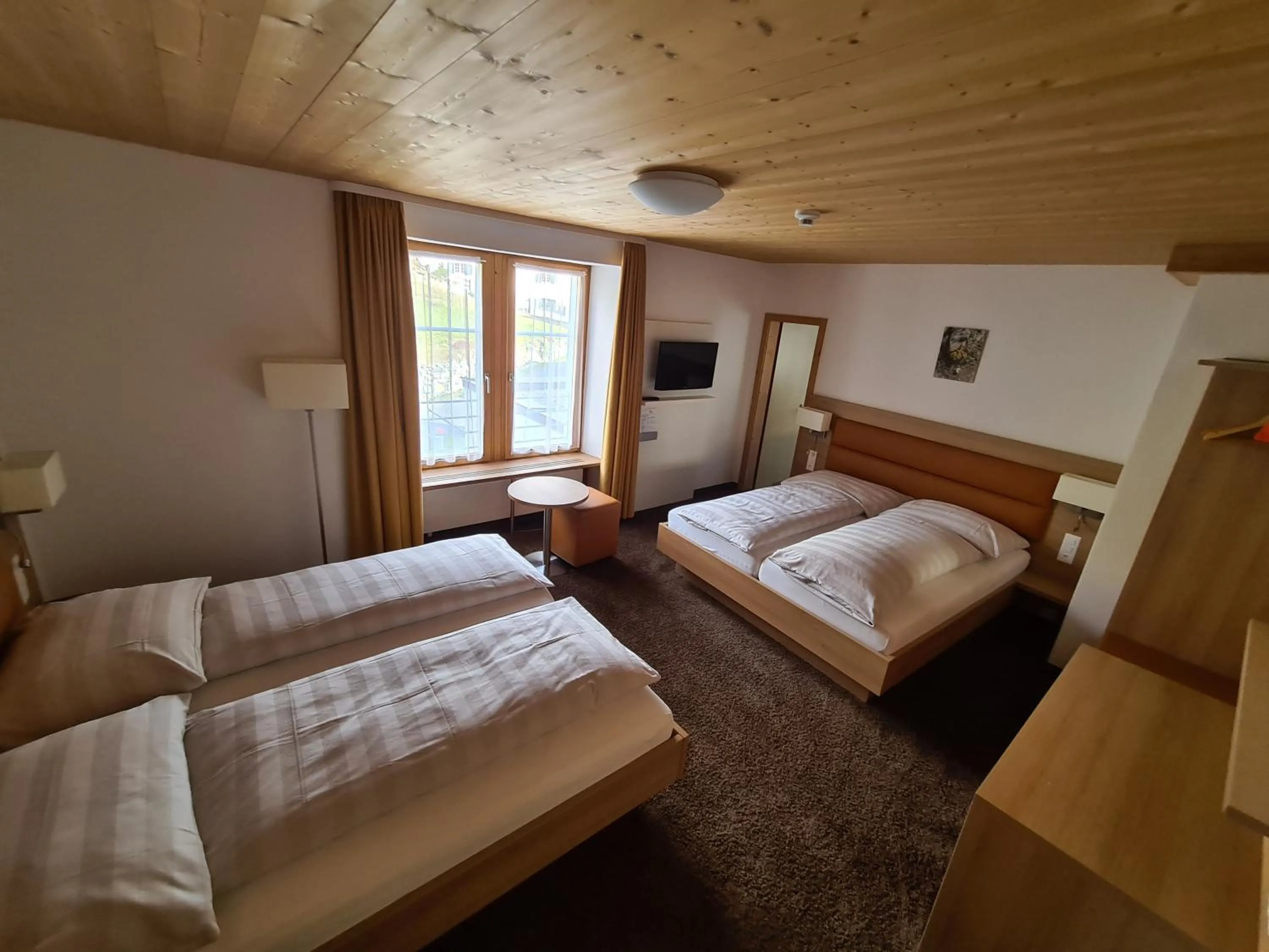 Photo of the whole room, Bed in Hotel Stätzerhorn