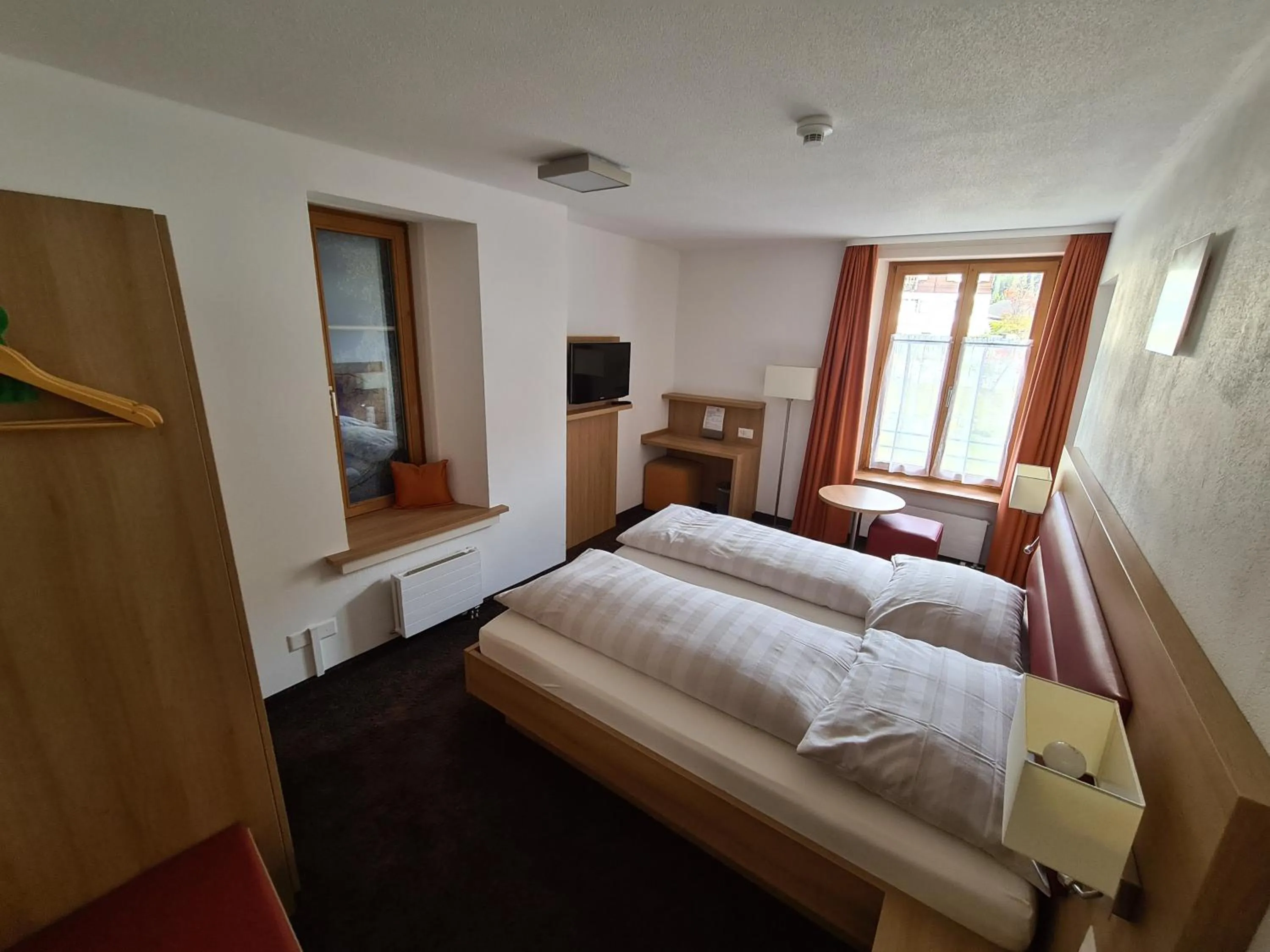 Photo of the whole room, Bed in Hotel Stätzerhorn