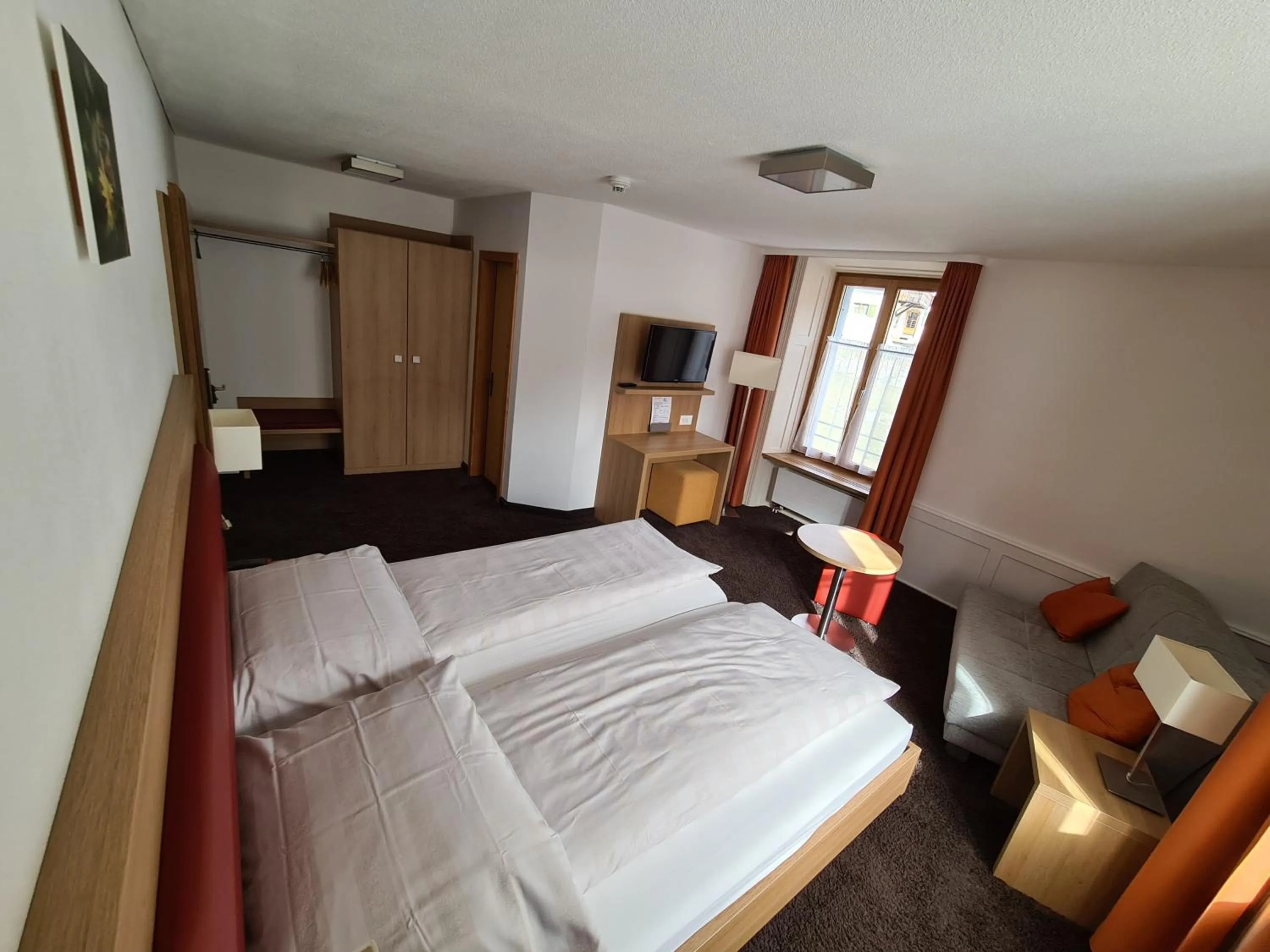 Bed in Hotel Stätzerhorn