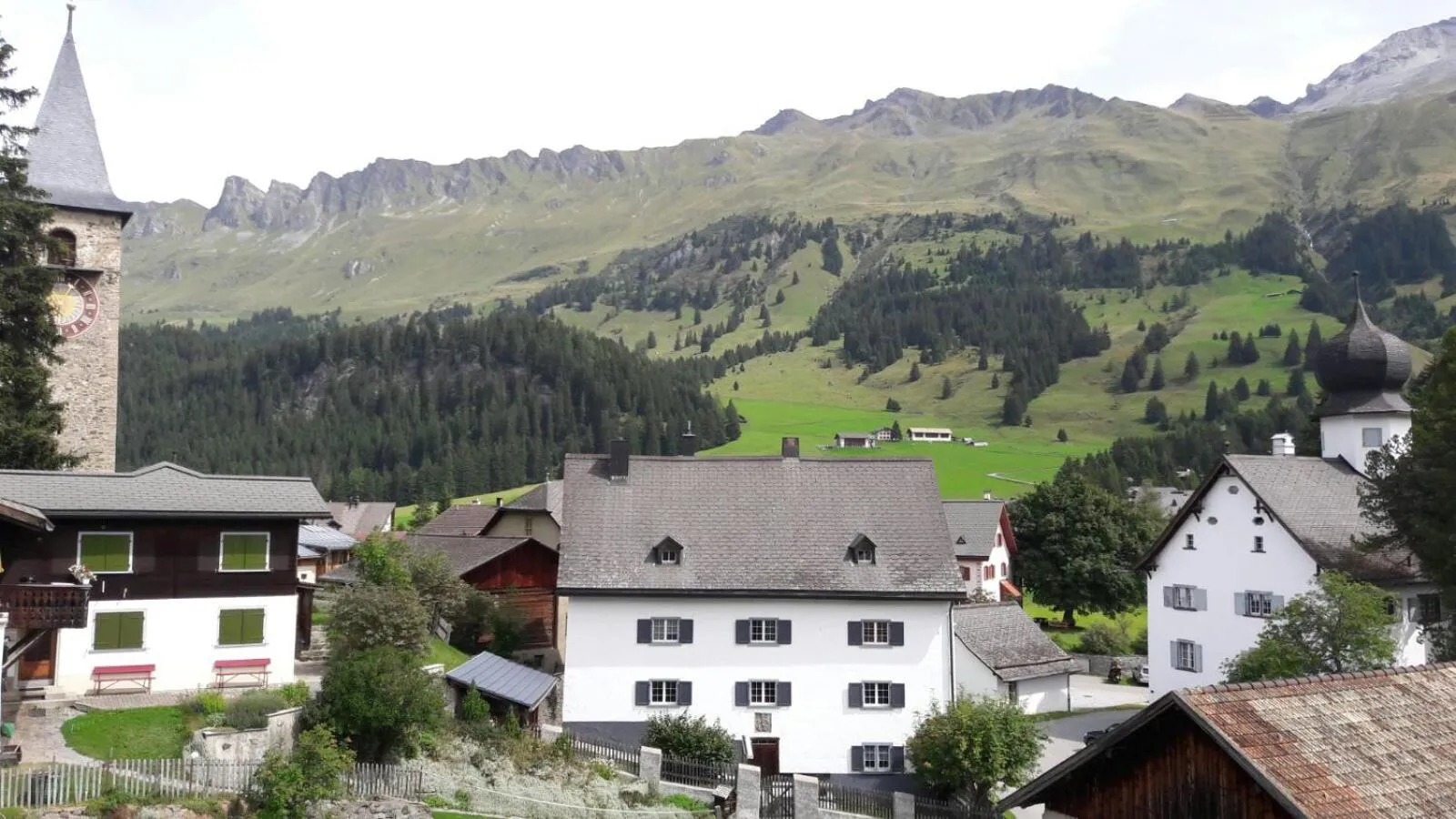 Neighbourhood in Hotel Stätzerhorn